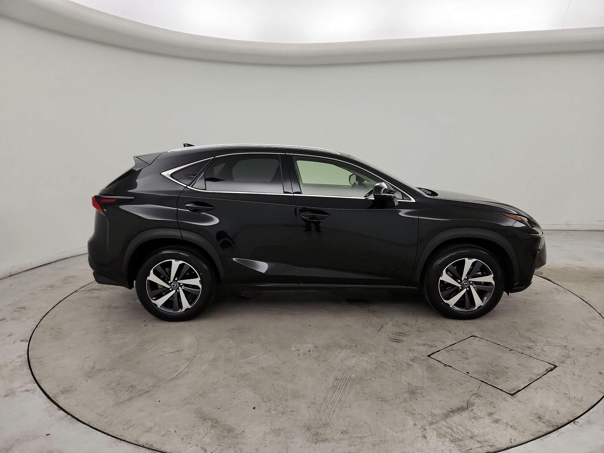 Thumbnail: 2020 Lexus NX - 4