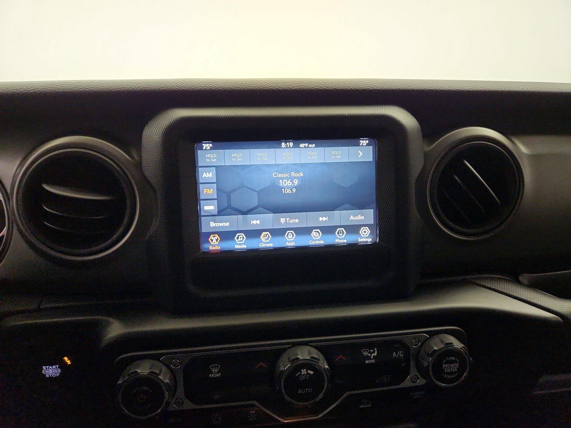 Thumbnail: 2021 Jeep Gladiator - 13