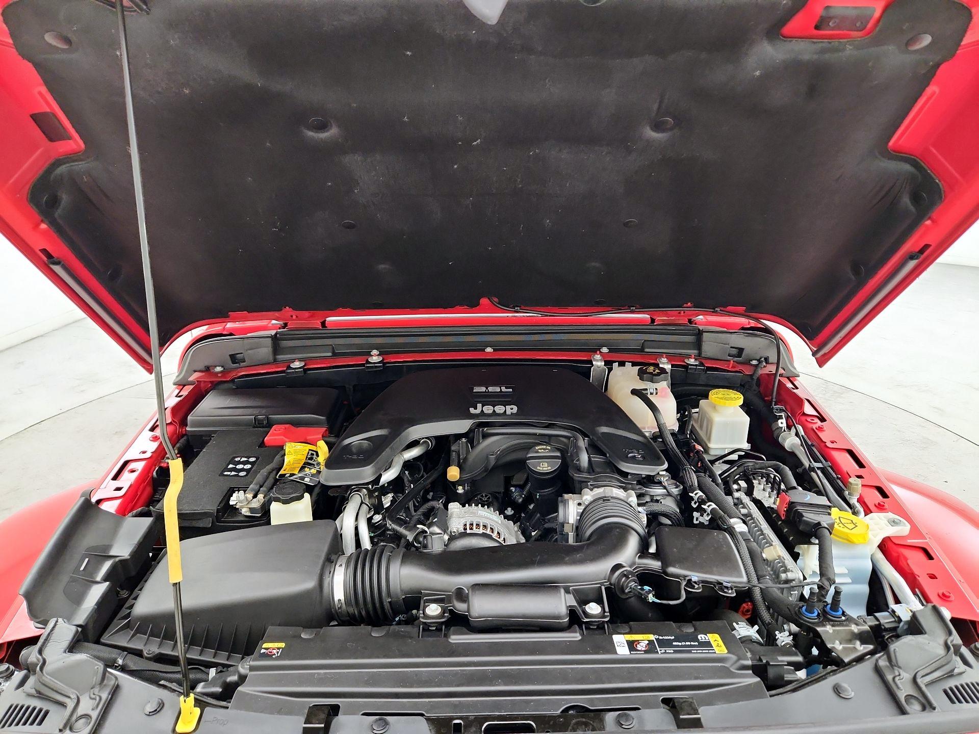 Thumbnail: 2021 Jeep Gladiator - 19