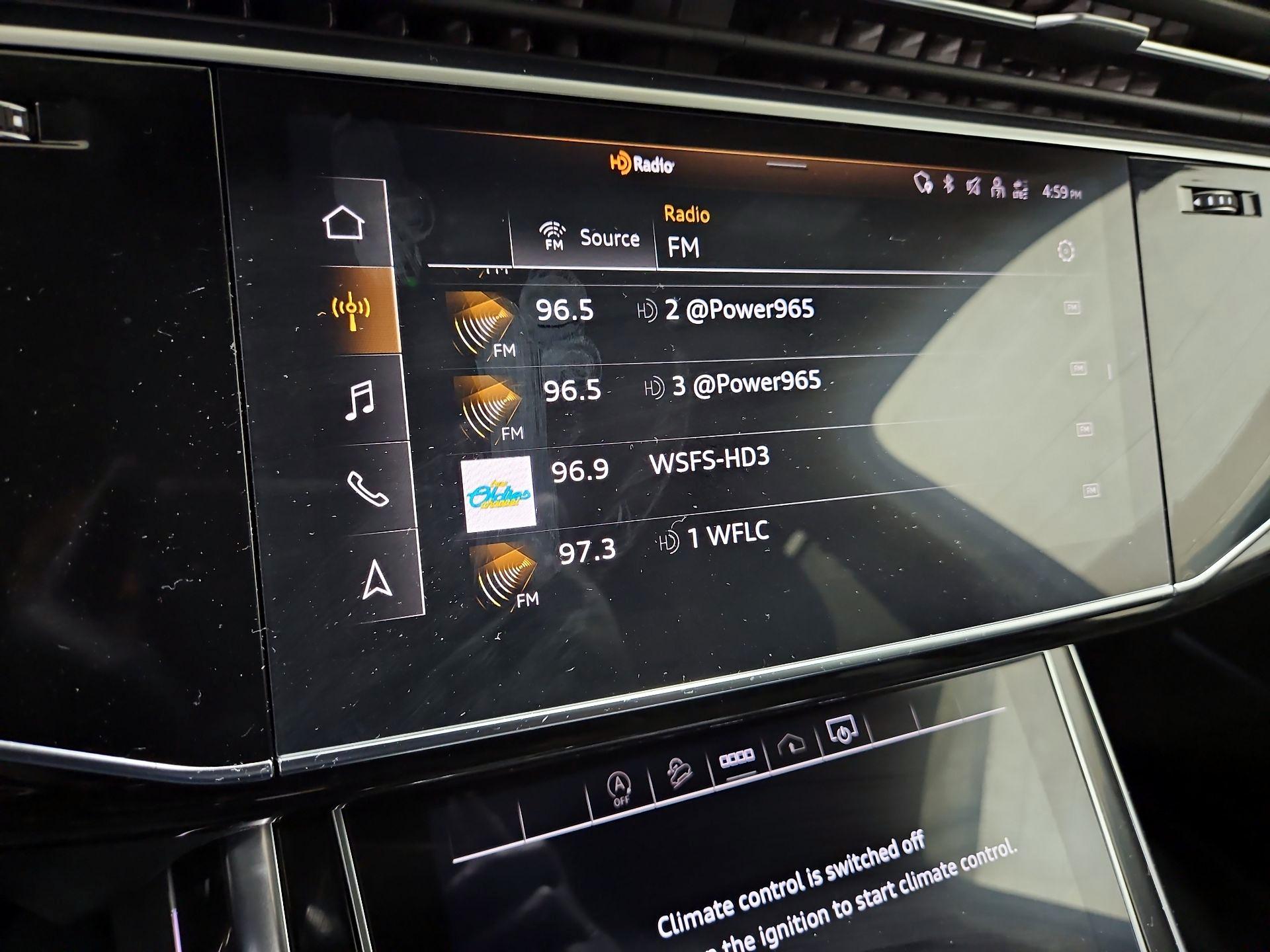 Thumbnail: 2022 Audi Q7 - 16