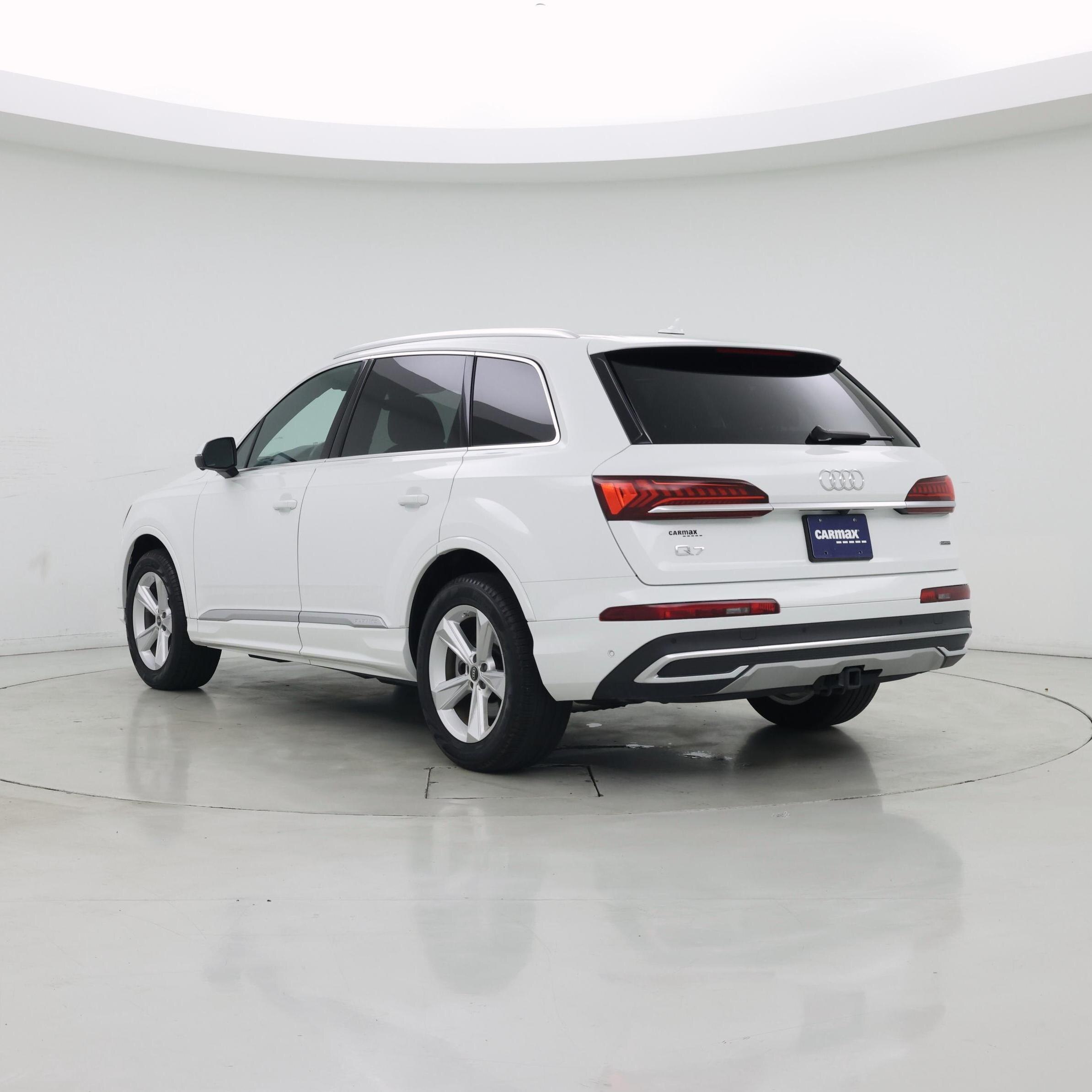 Thumbnail: 2022 Audi Q7 - 2