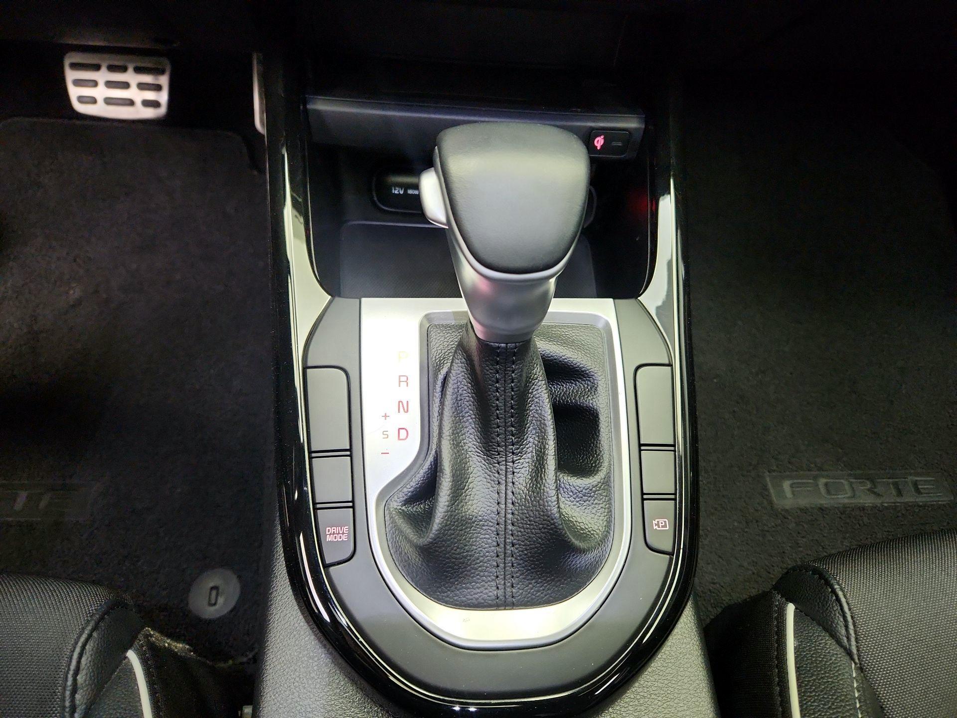 Thumbnail: 2024 Kia Forte - 18