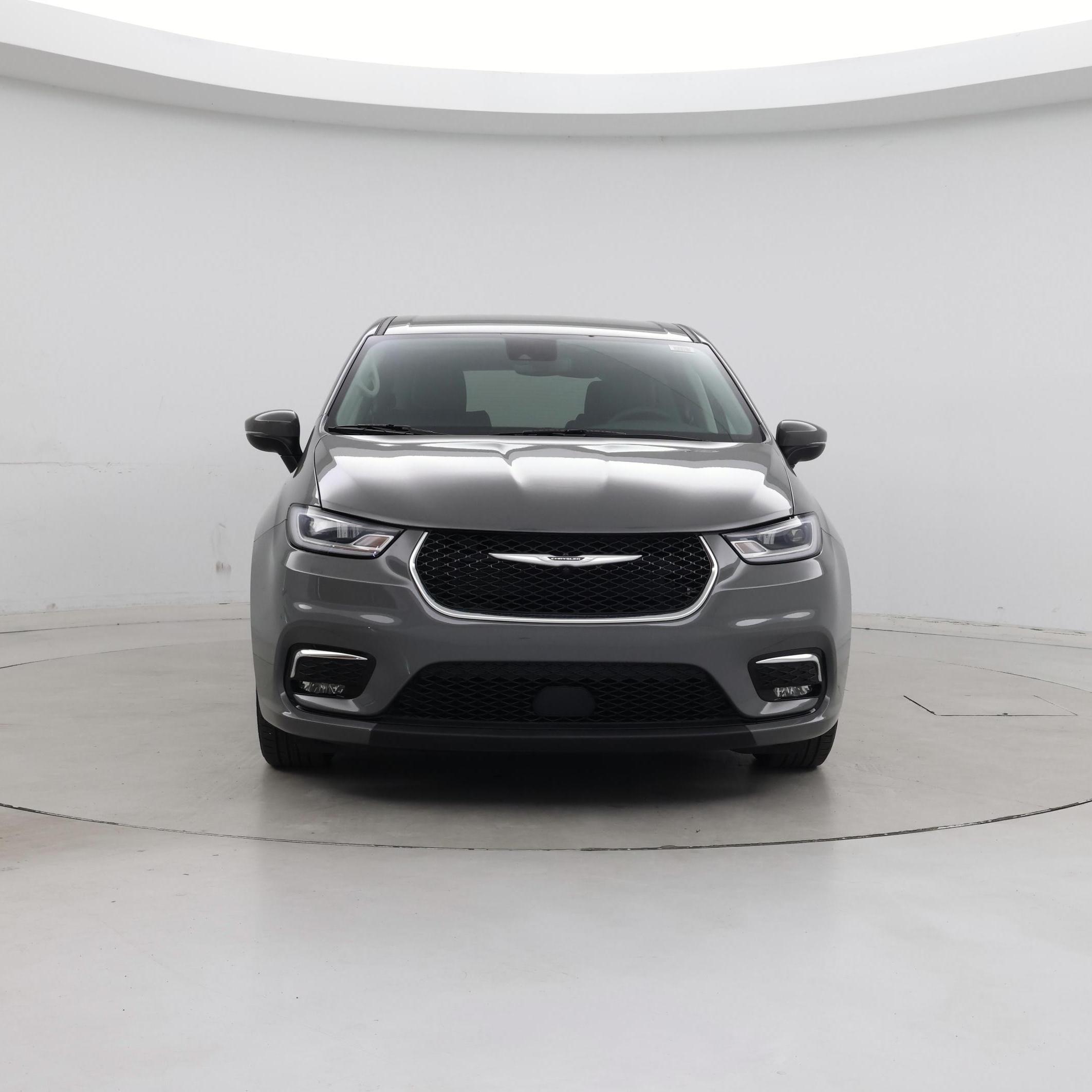 Thumbnail: 2023 Chrysler Pacifica - 5