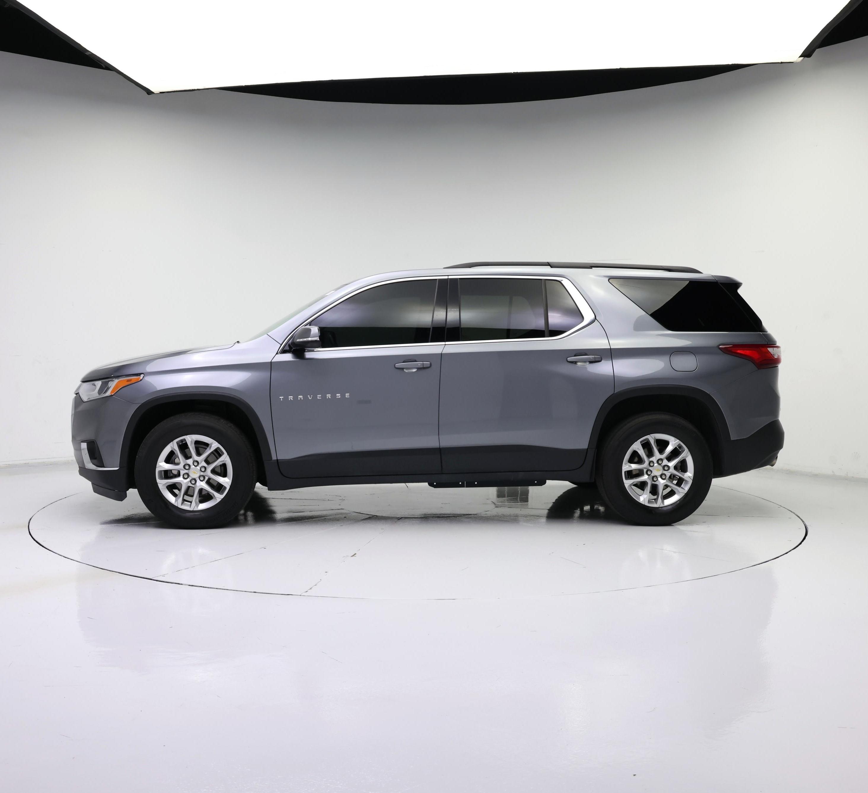 Thumbnail: 2020 Chevrolet Traverse - 3