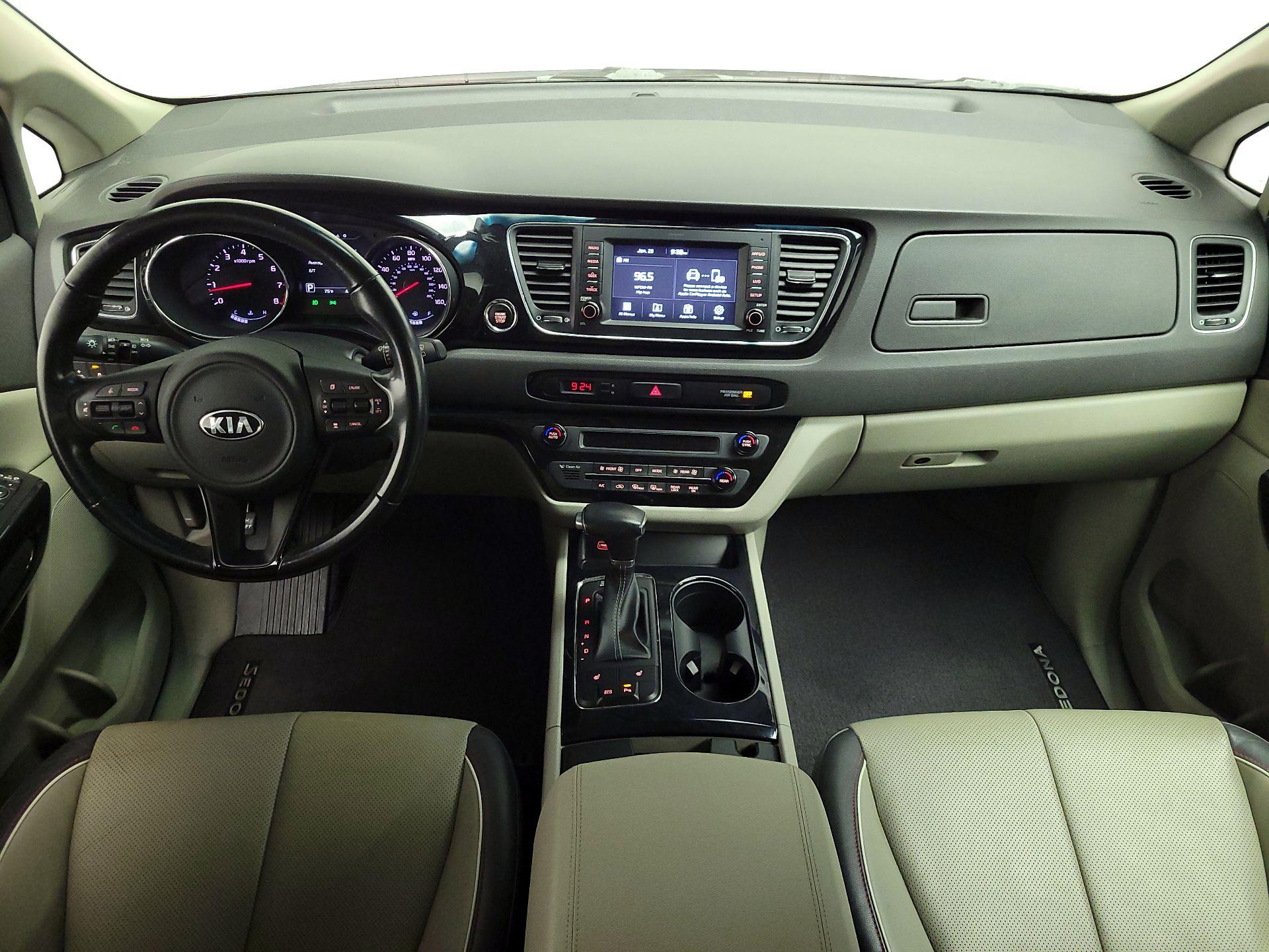 Thumbnail: 2018 Kia Sedona - 9