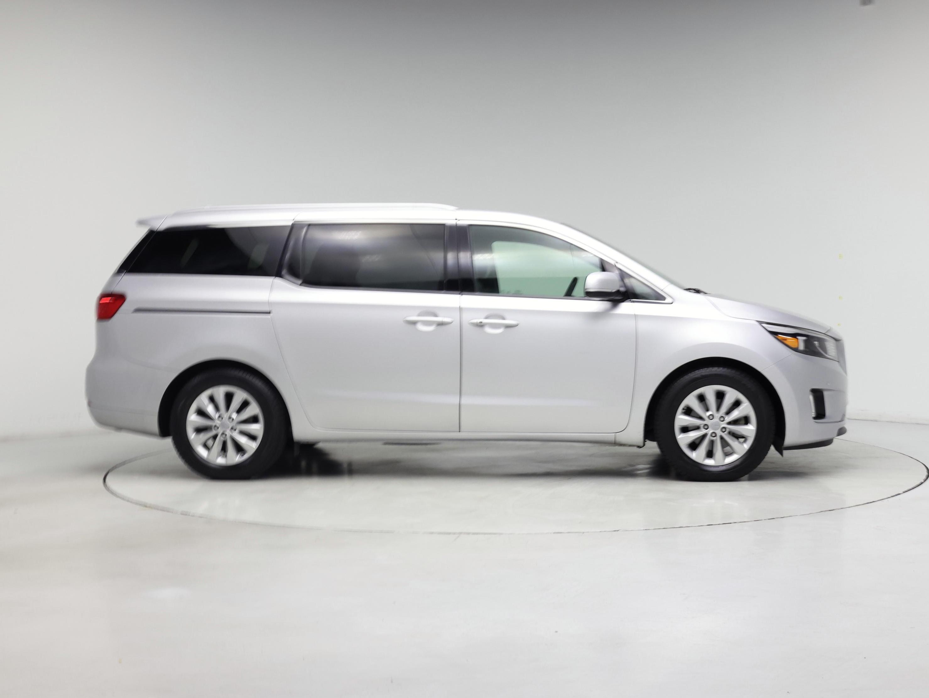 Thumbnail: 2018 Kia Sedona - 7