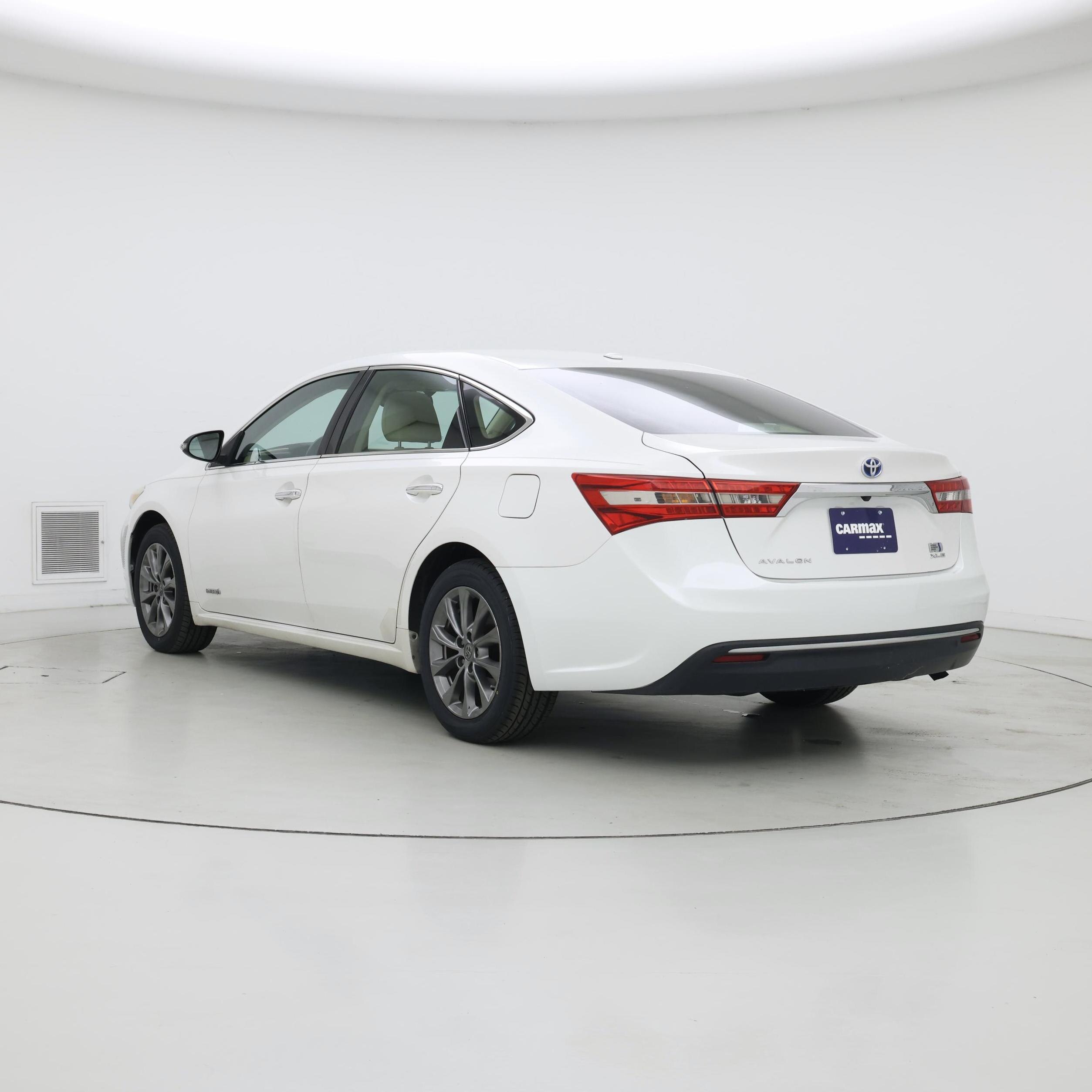 Thumbnail: 2018 Toyota Avalon - 2