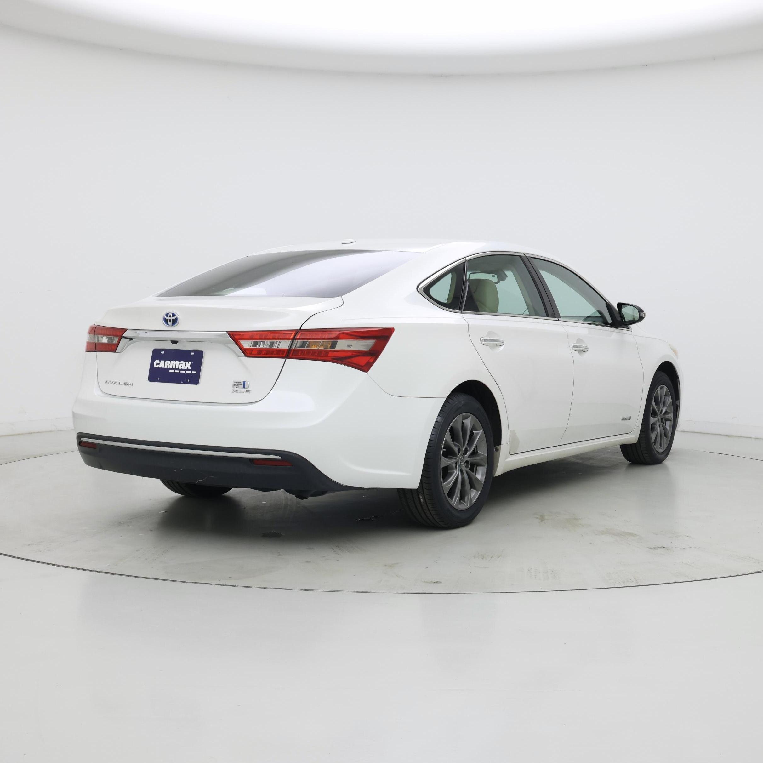 Thumbnail: 2018 Toyota Avalon - 8