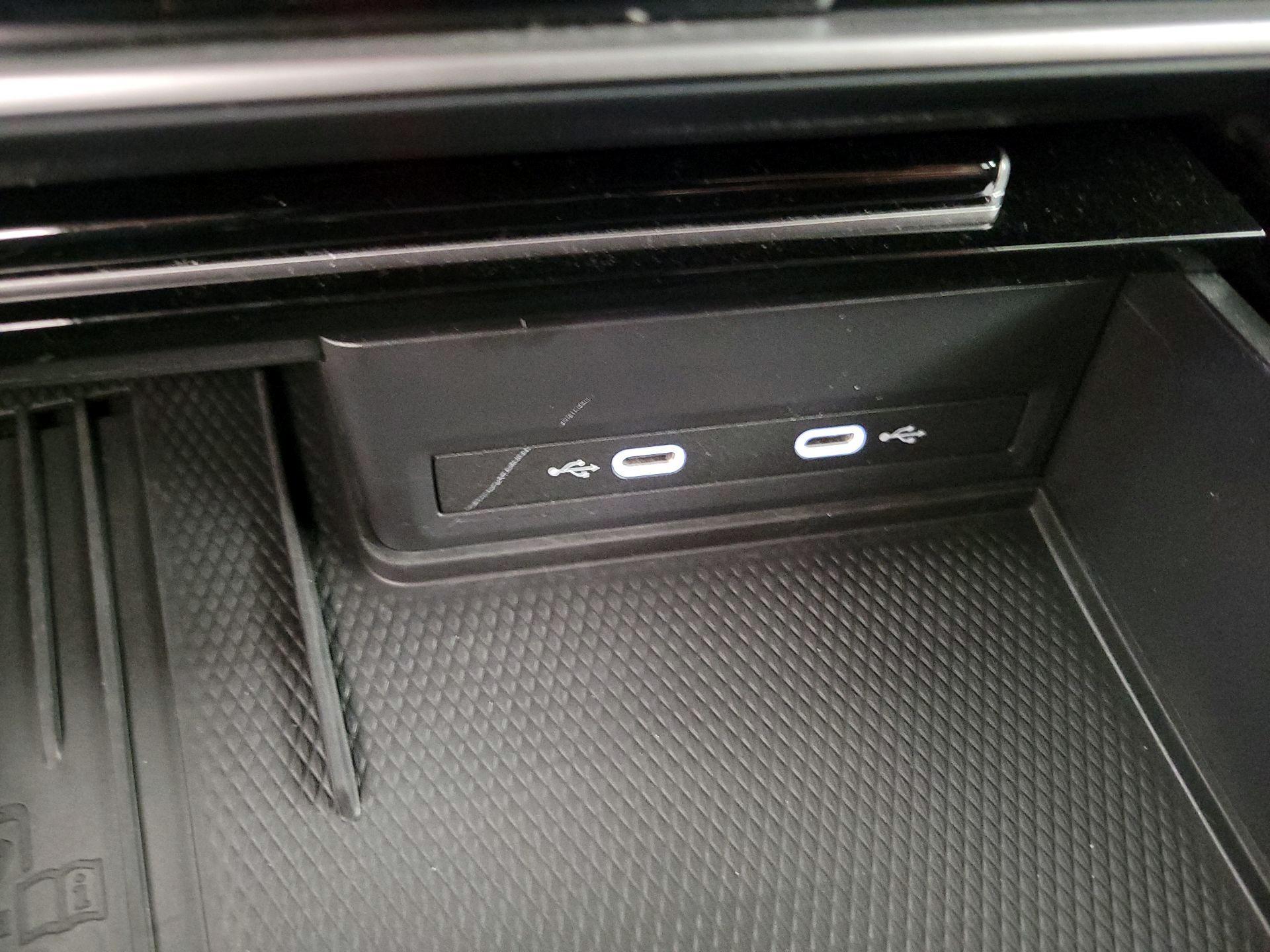 Thumbnail: 2025 Volkswagen Atlas - 18