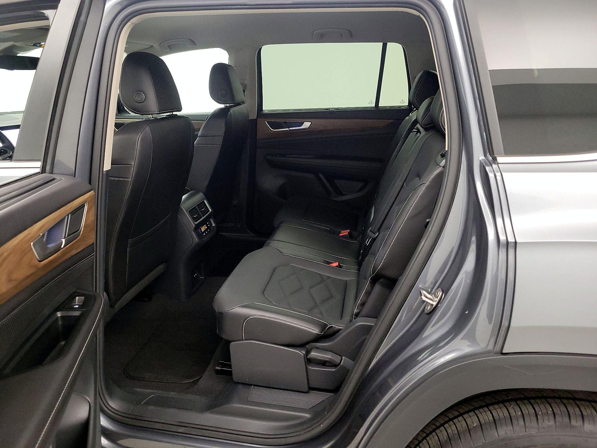 Thumbnail: 2025 Volkswagen Atlas - 19