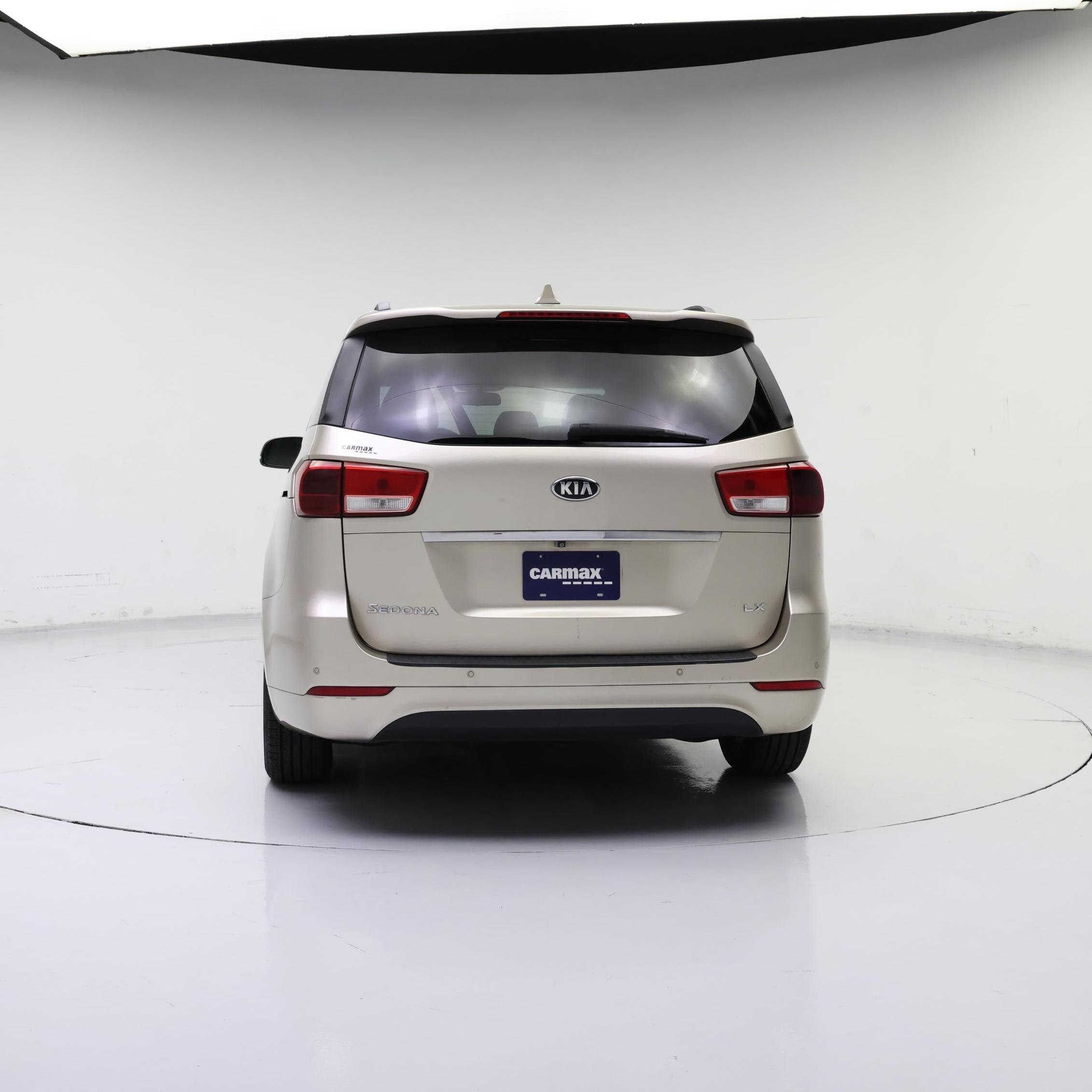 Thumbnail: 2016 Kia Sedona - 6