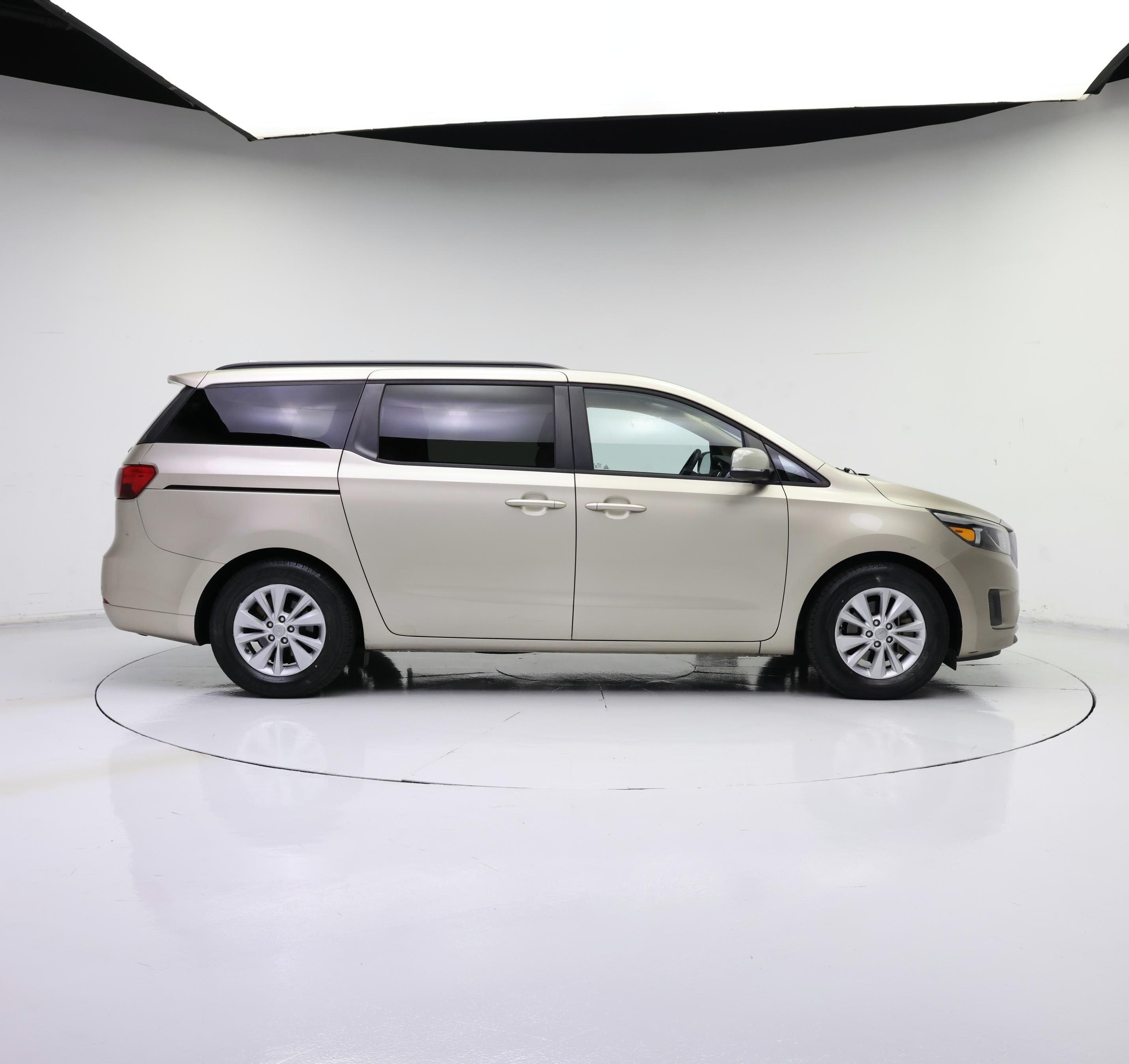 Thumbnail: 2016 Kia Sedona - 7