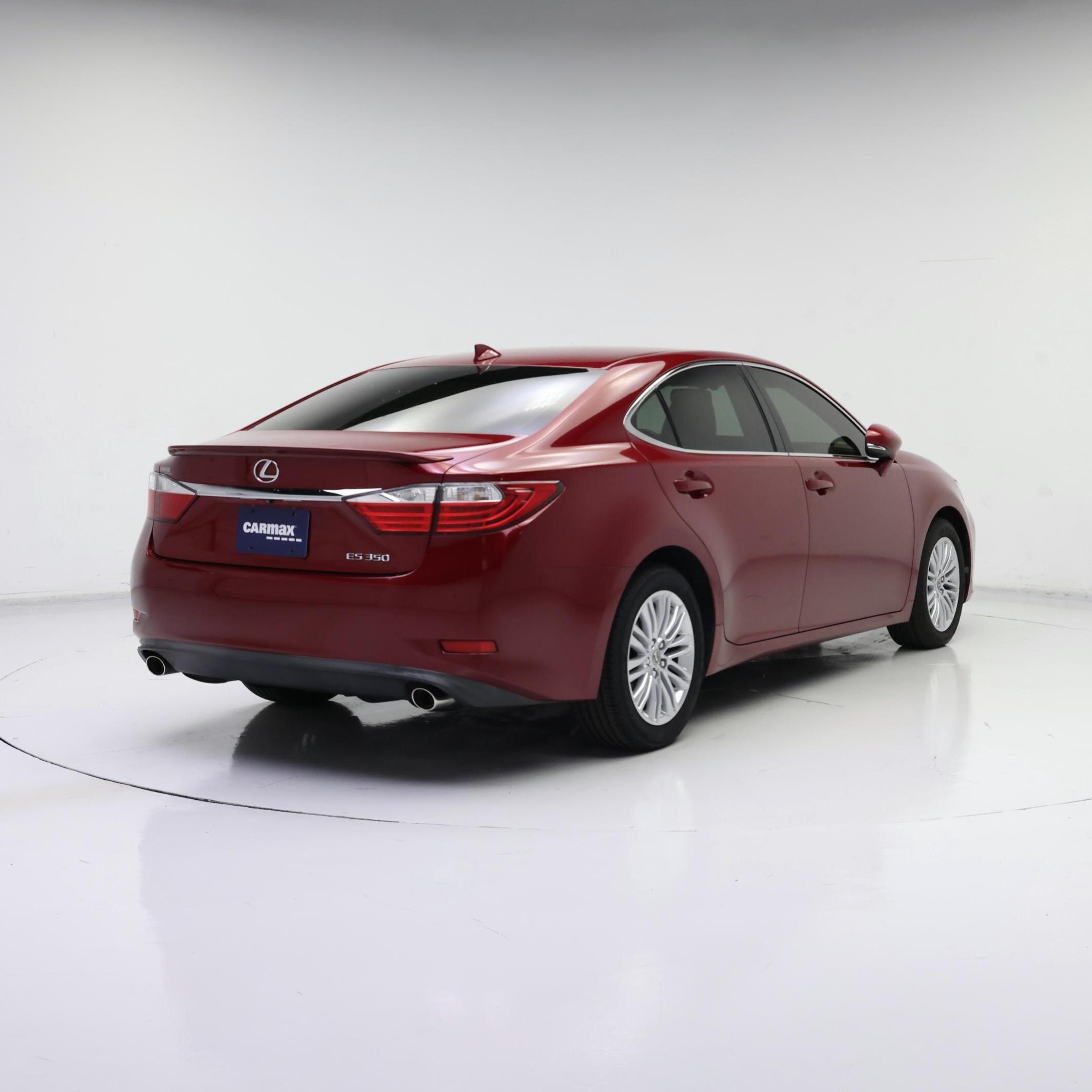 Thumbnail: 2015 Lexus ES - 8