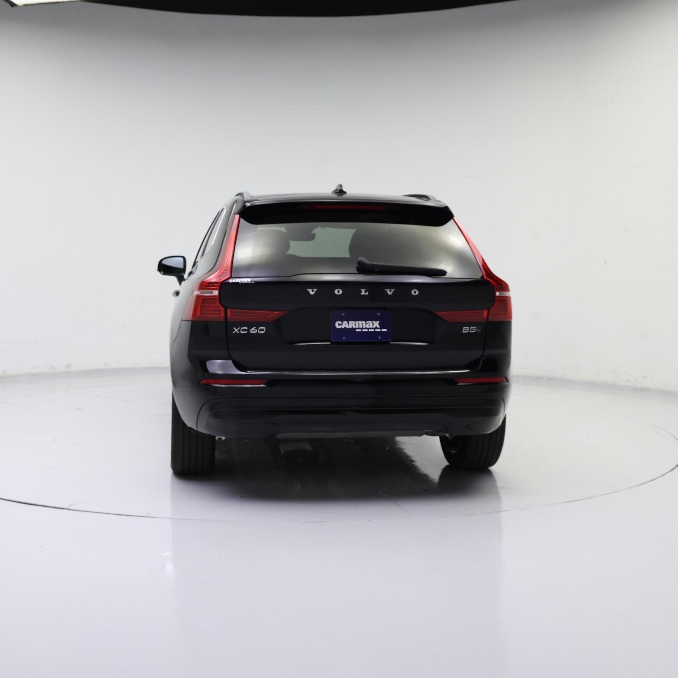 Thumbnail: 2022 Volvo XC60 - 6