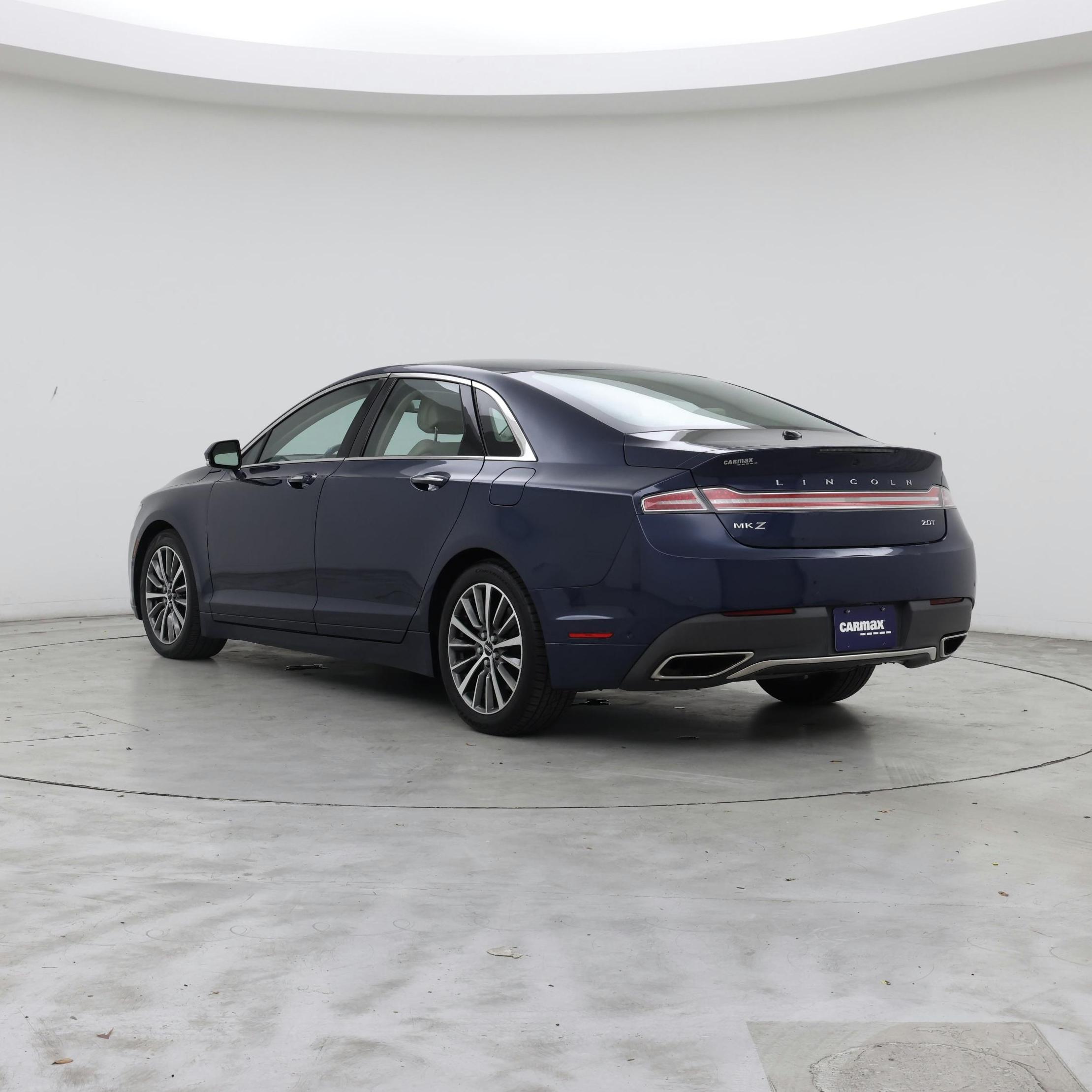 Thumbnail: 2017 Lincoln MKZ - 2