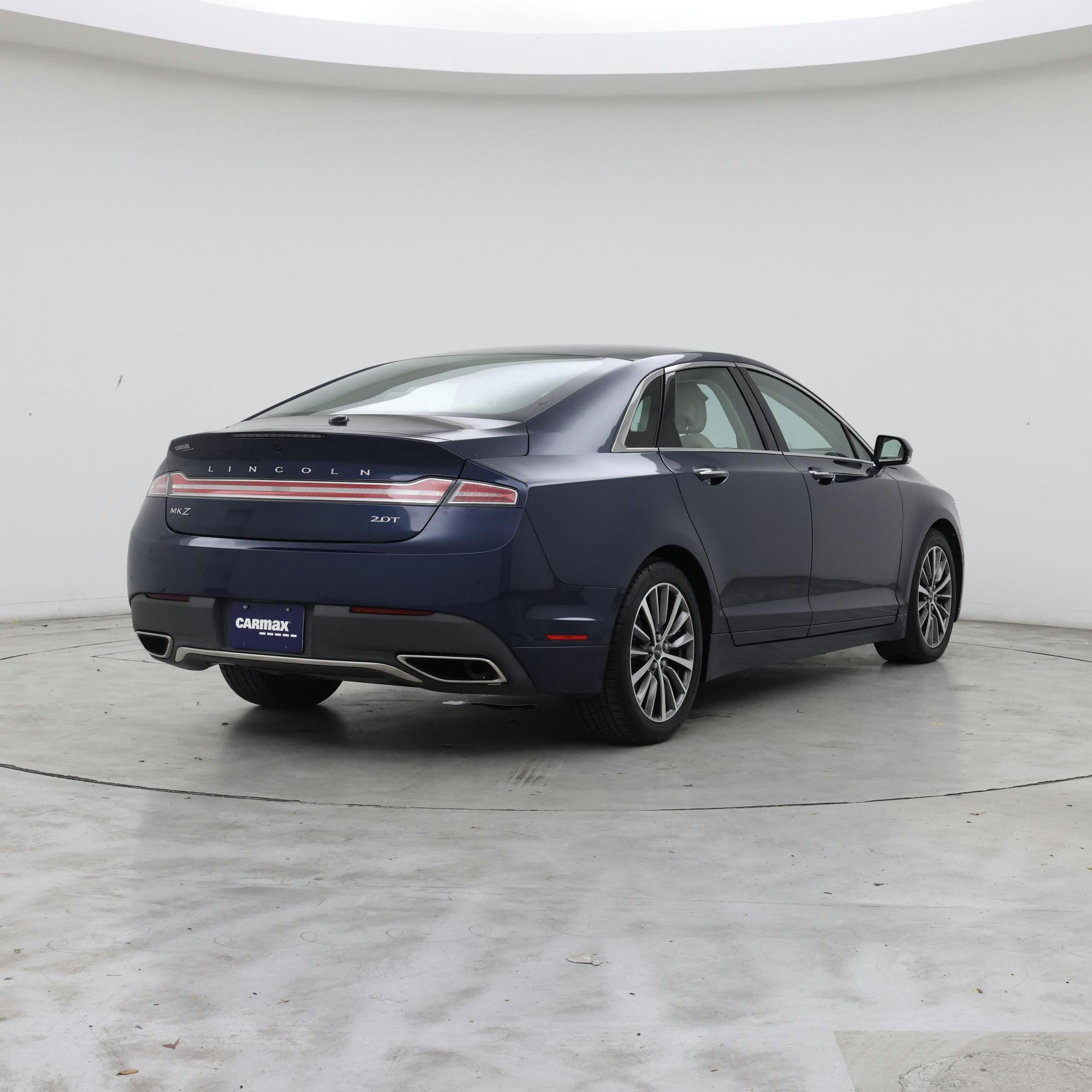 Thumbnail: 2017 Lincoln MKZ - 8