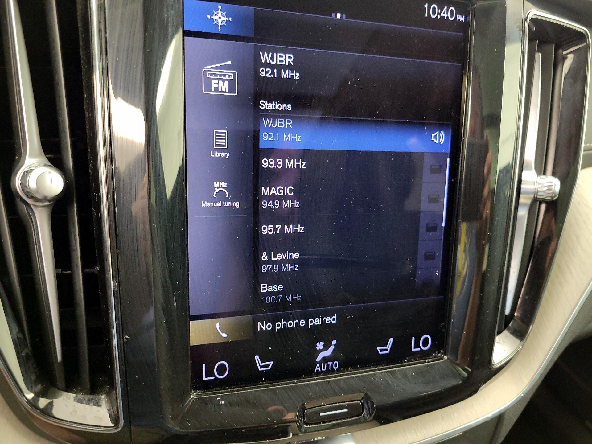 Thumbnail: 2021 Volvo XC60 - 16