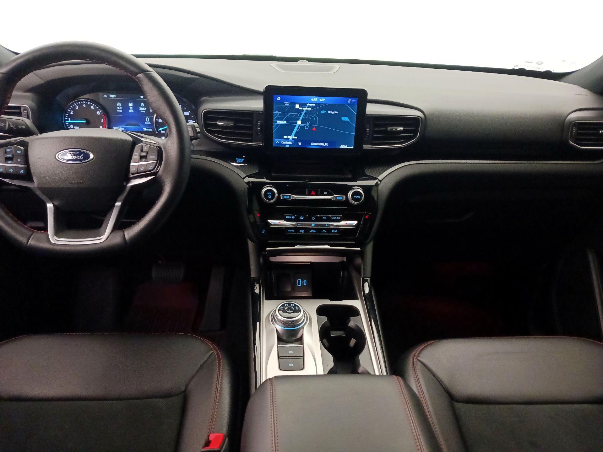 Thumbnail: 2023 Ford Explorer - 9