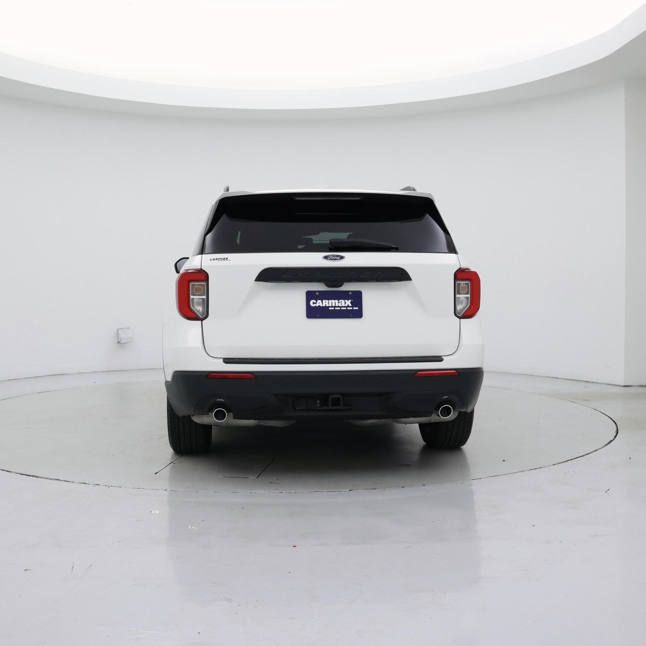 Thumbnail: 2023 Ford Explorer - 6