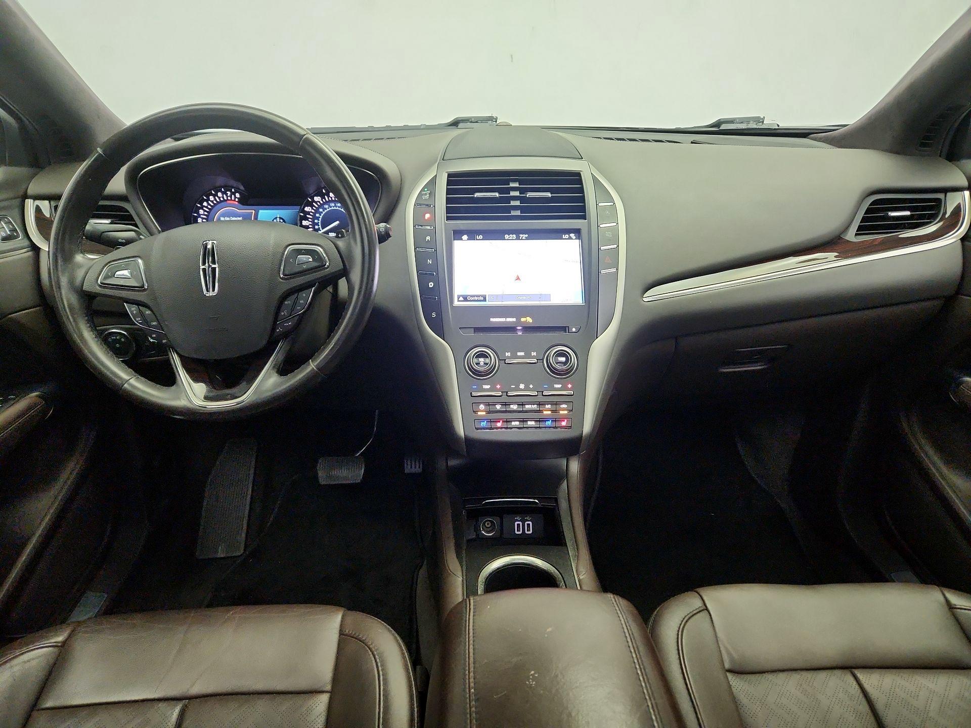 Thumbnail: 2017 Lincoln MKC - 9