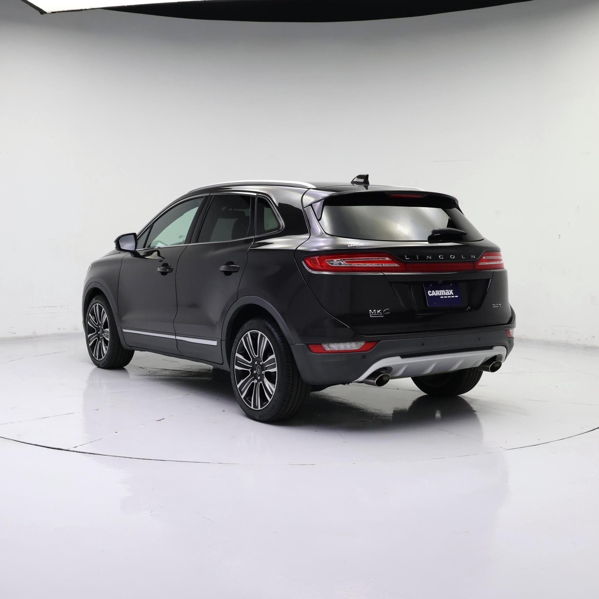 Thumbnail: 2017 Lincoln MKC - 2