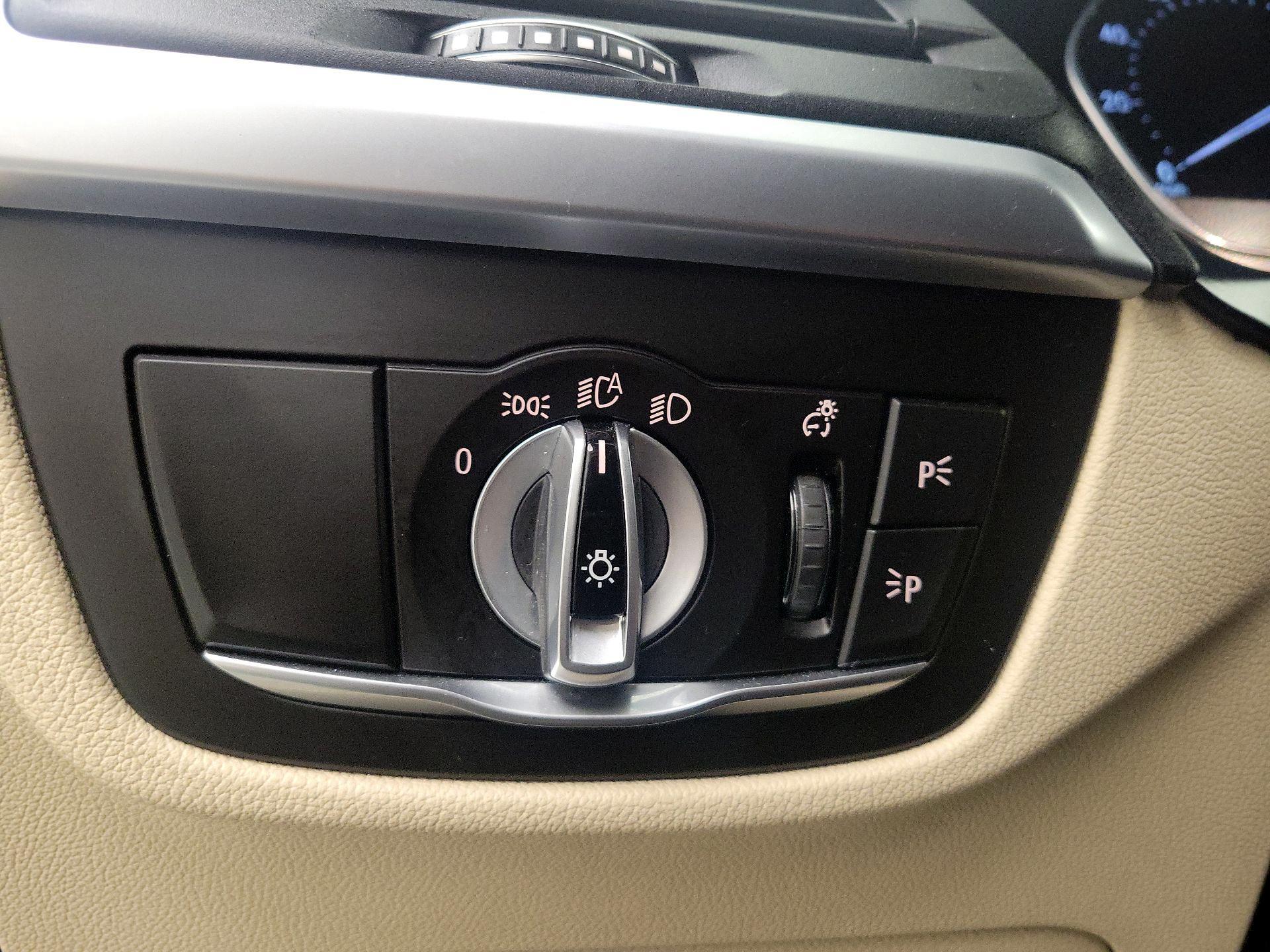 Thumbnail: 2022 BMW X3 - 13