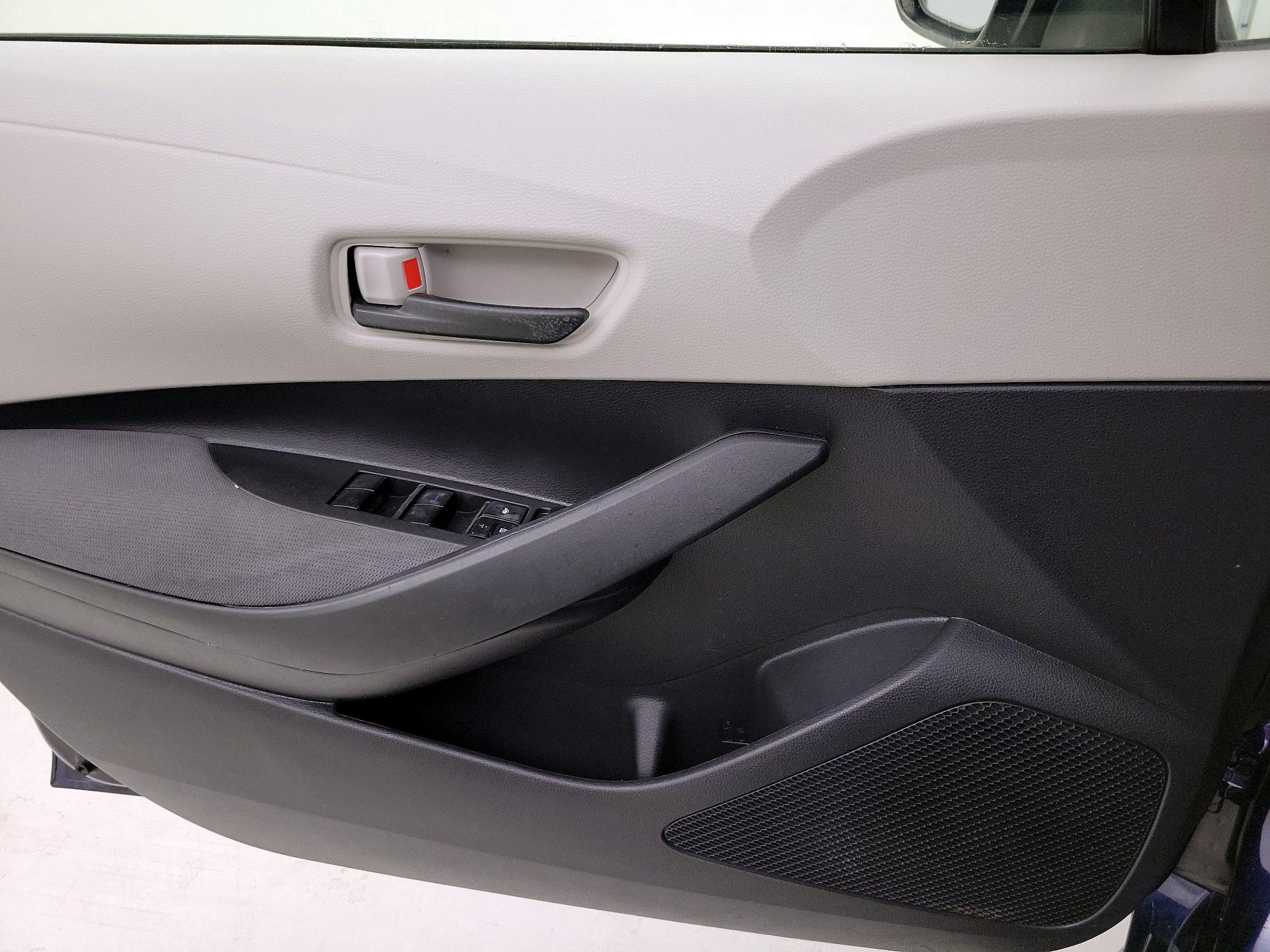 Thumbnail: 2022 Toyota Corolla - 12