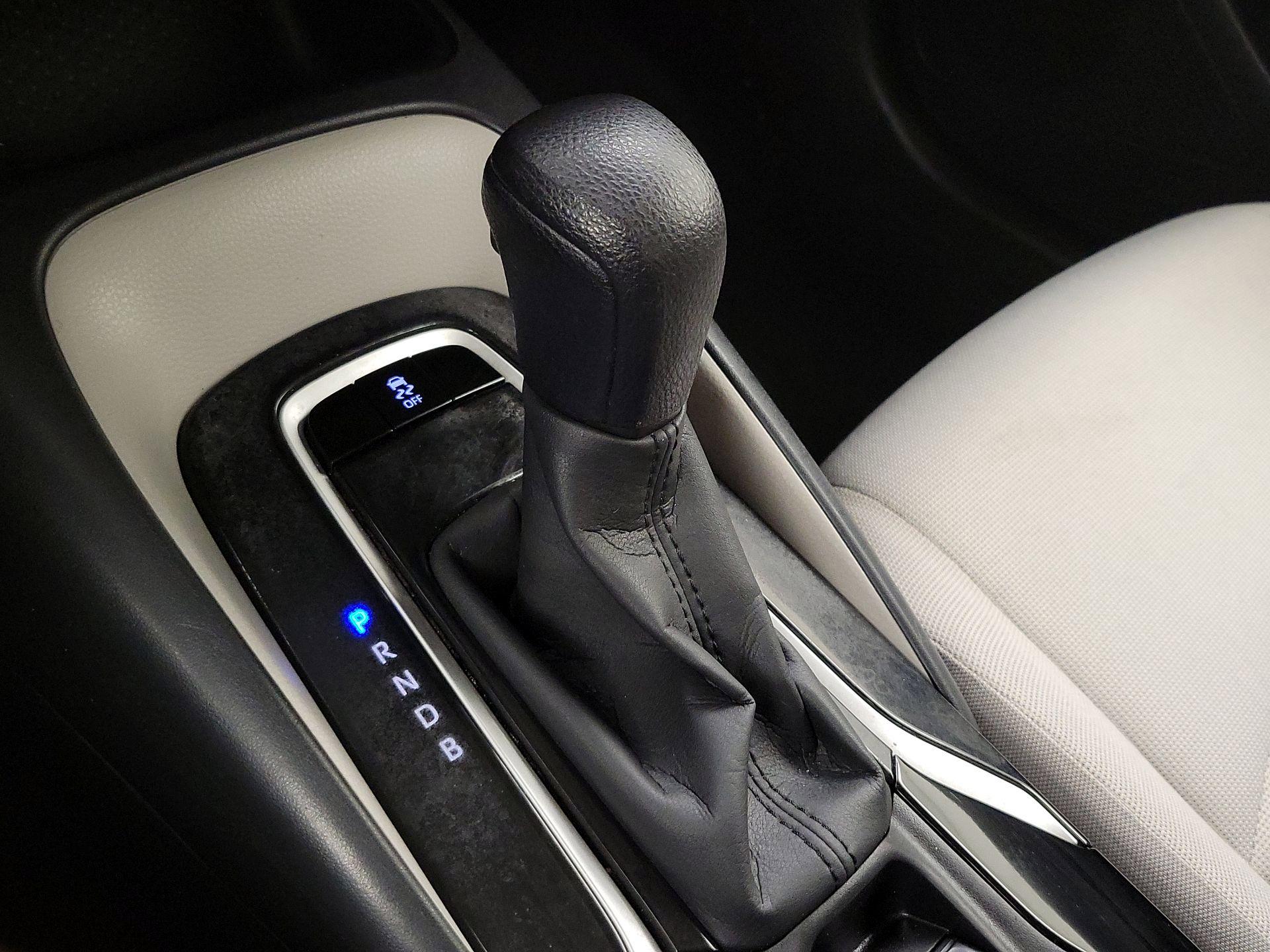 Thumbnail: 2022 Toyota Corolla - 17