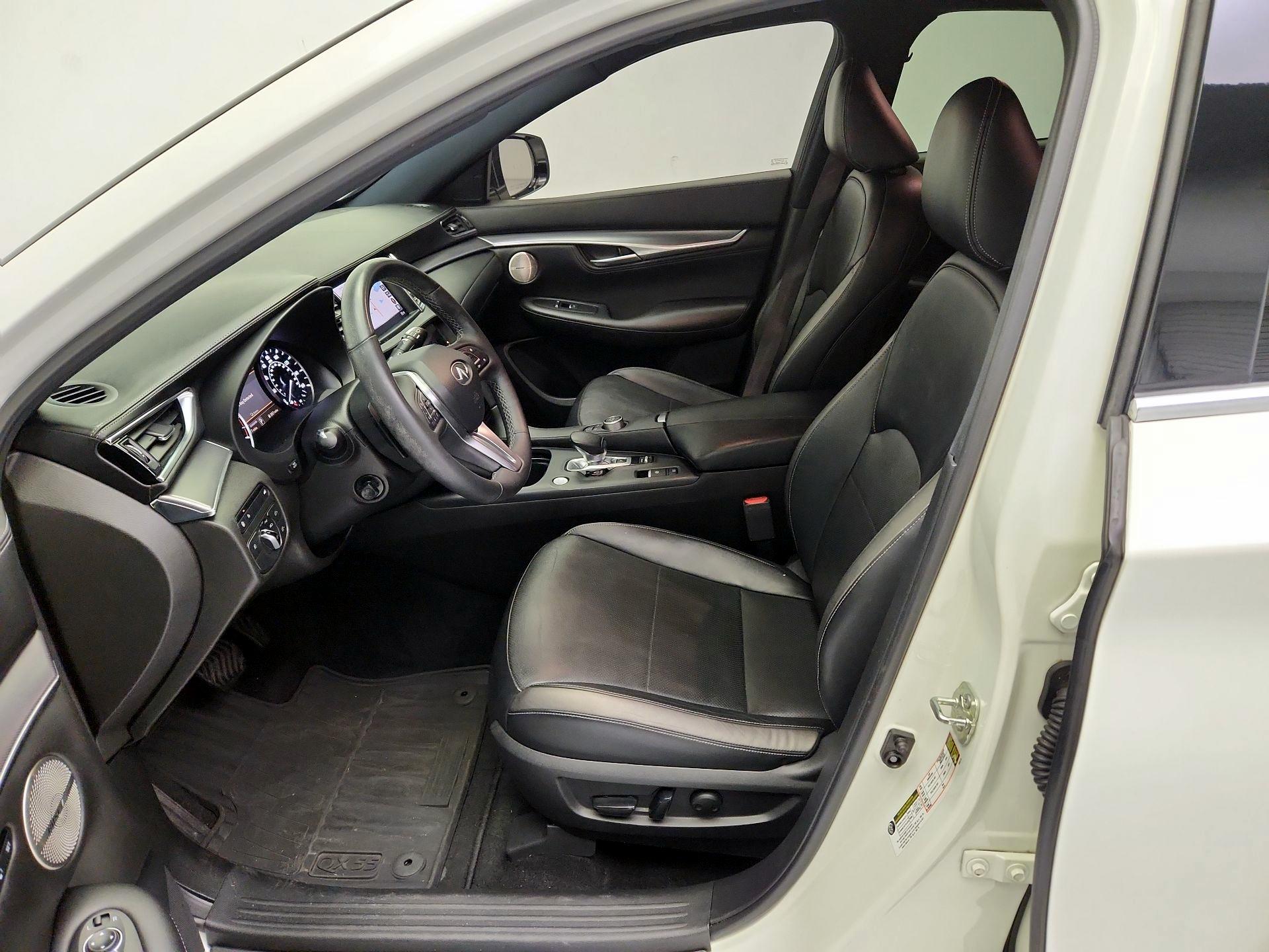 Thumbnail: 2022 INFINITI QX55 - 11