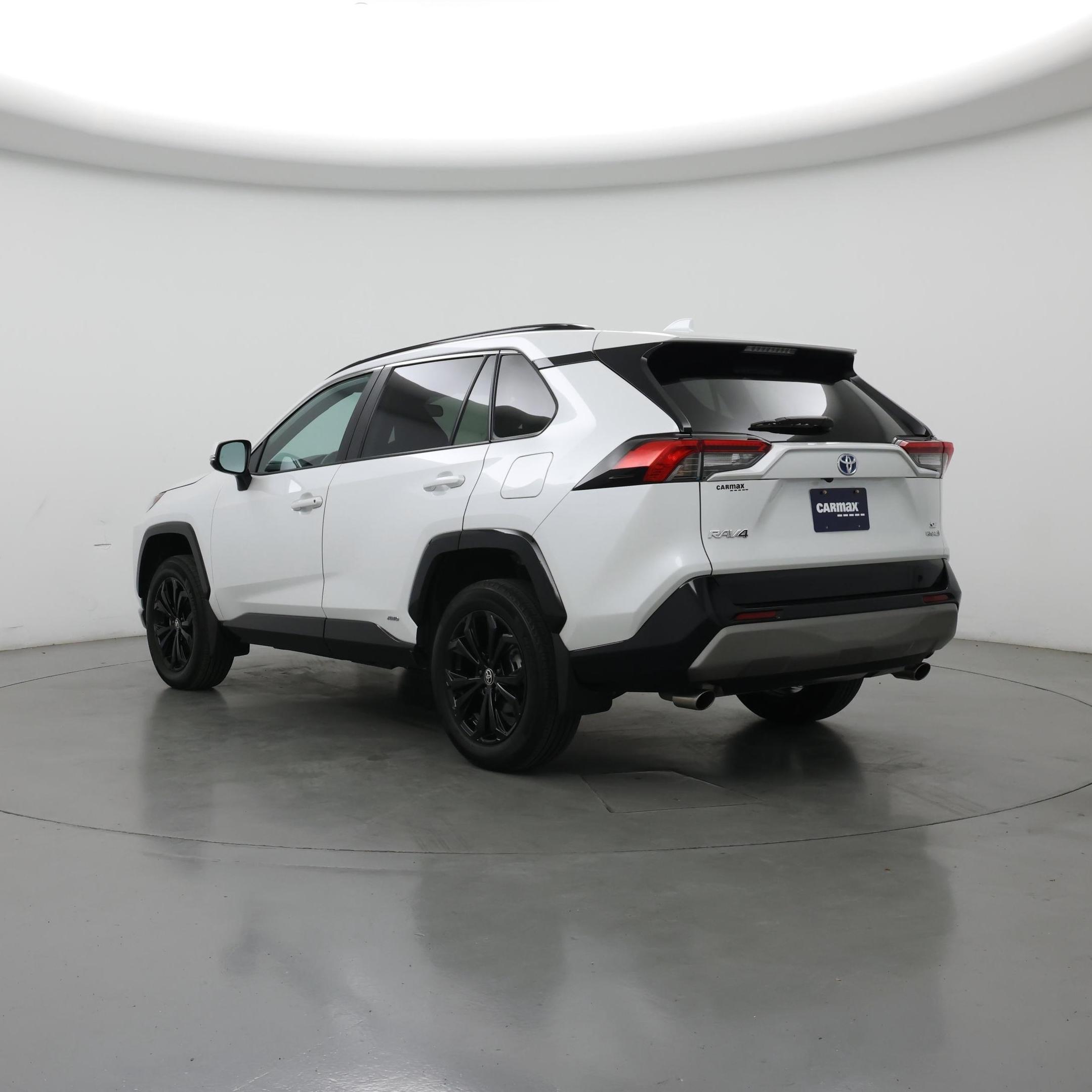 Thumbnail: 2024 Toyota RAV4 - 2