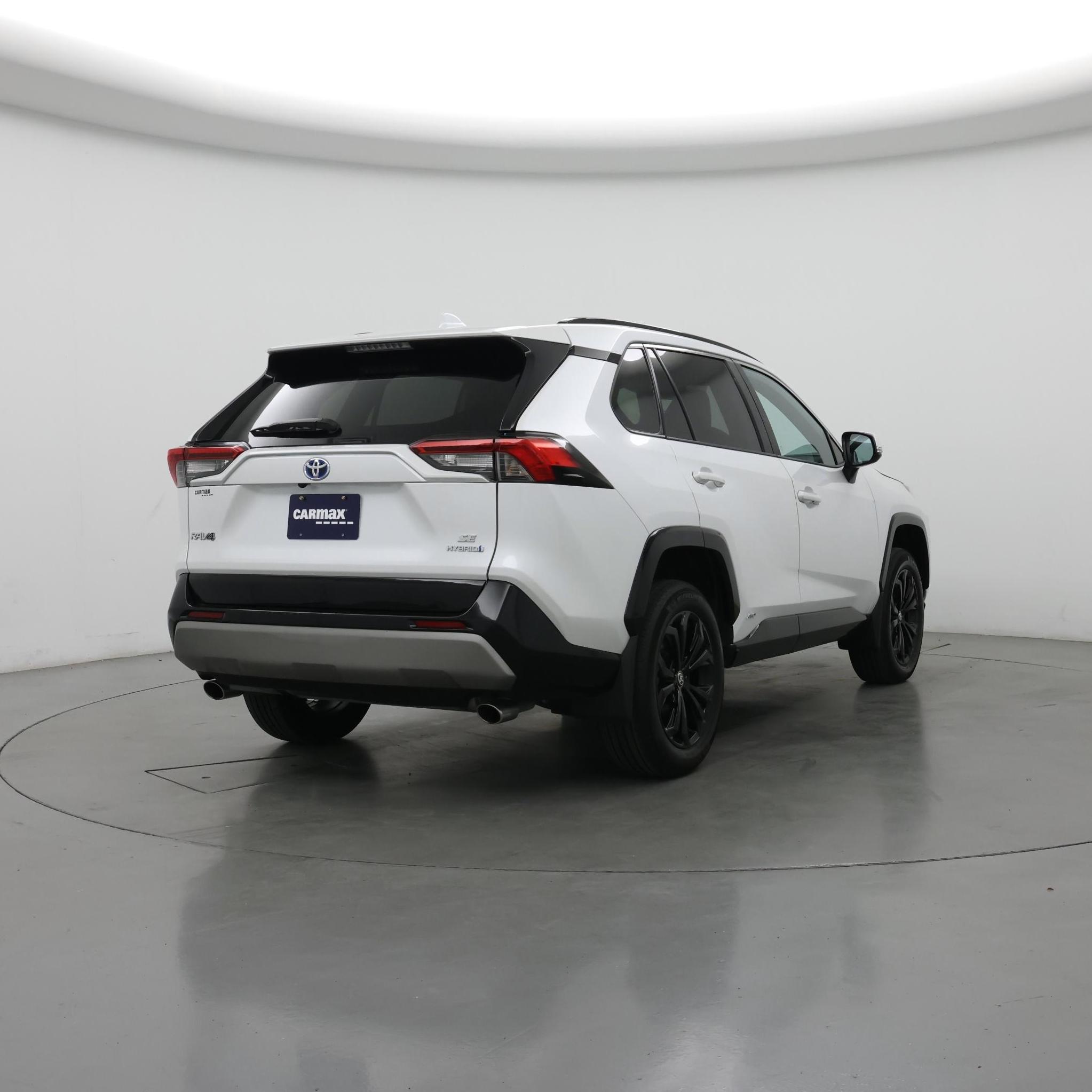Thumbnail: 2024 Toyota RAV4 - 8
