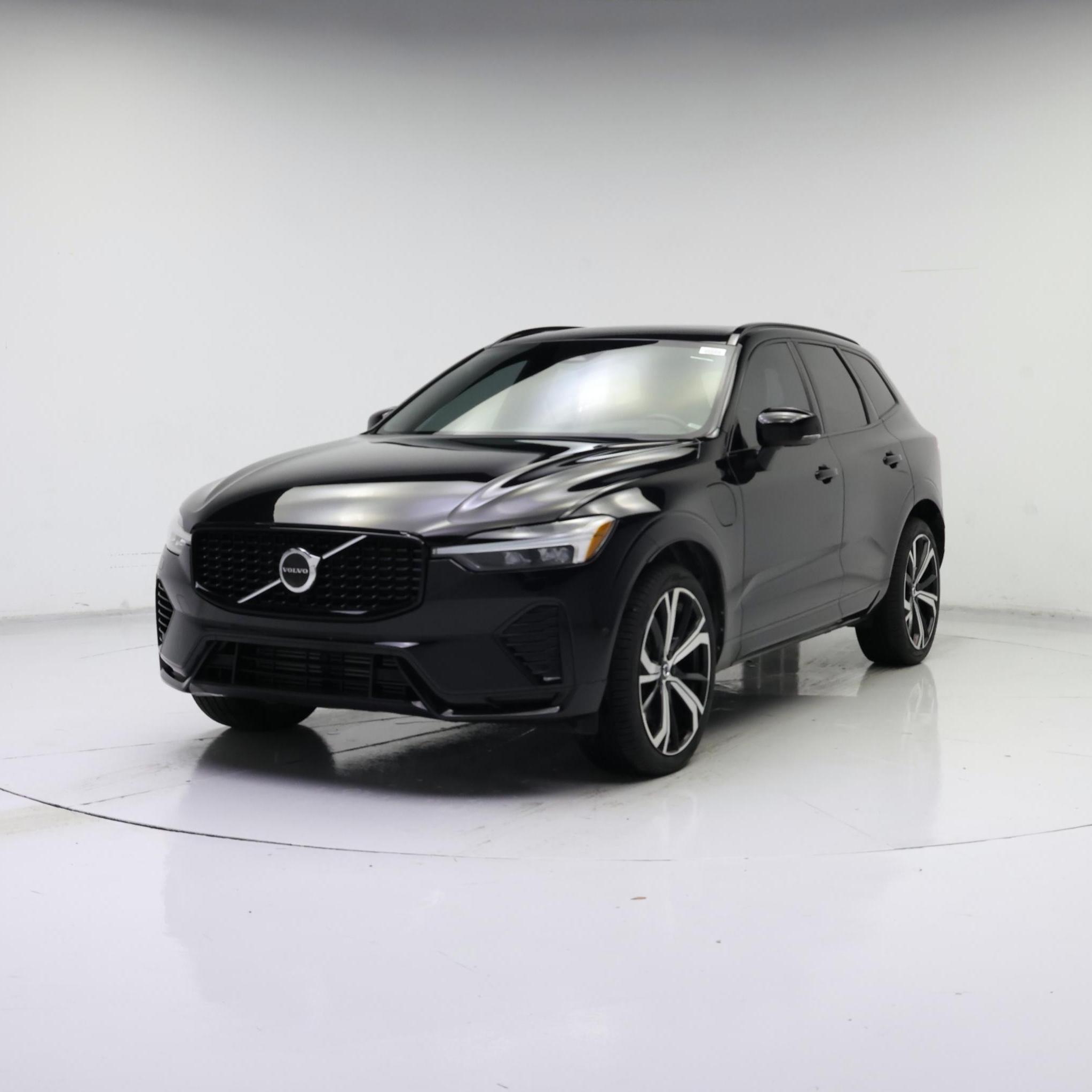 Thumbnail: 2023 Volvo XC60 - 4