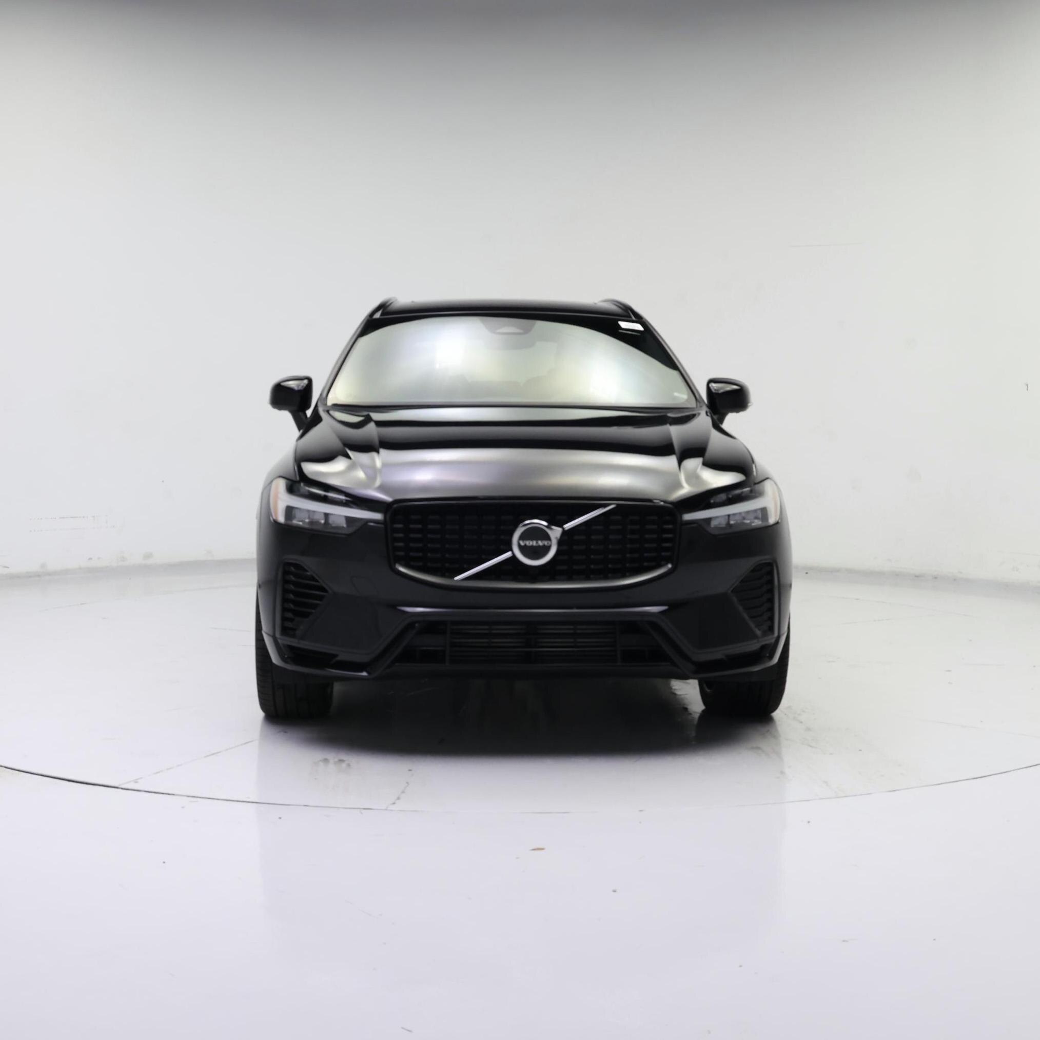 Thumbnail: 2023 Volvo XC60 - 5