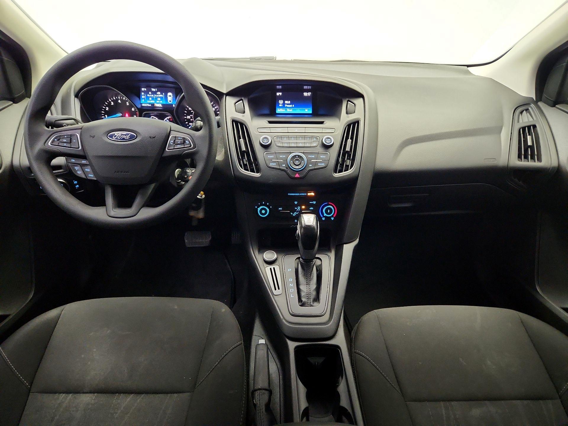 Thumbnail: 2016 Ford Focus - 9