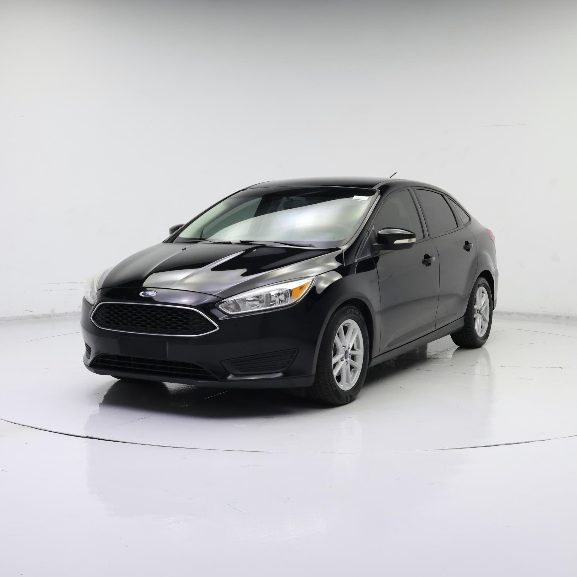 Thumbnail: 2016 Ford Focus - 4