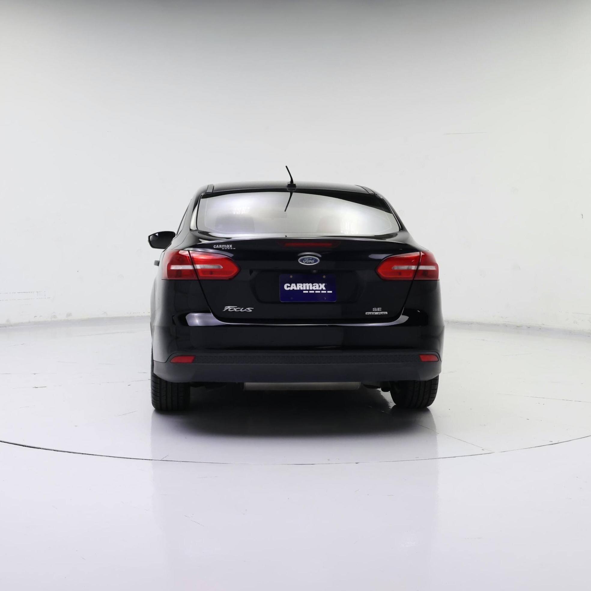 Thumbnail: 2016 Ford Focus - 6