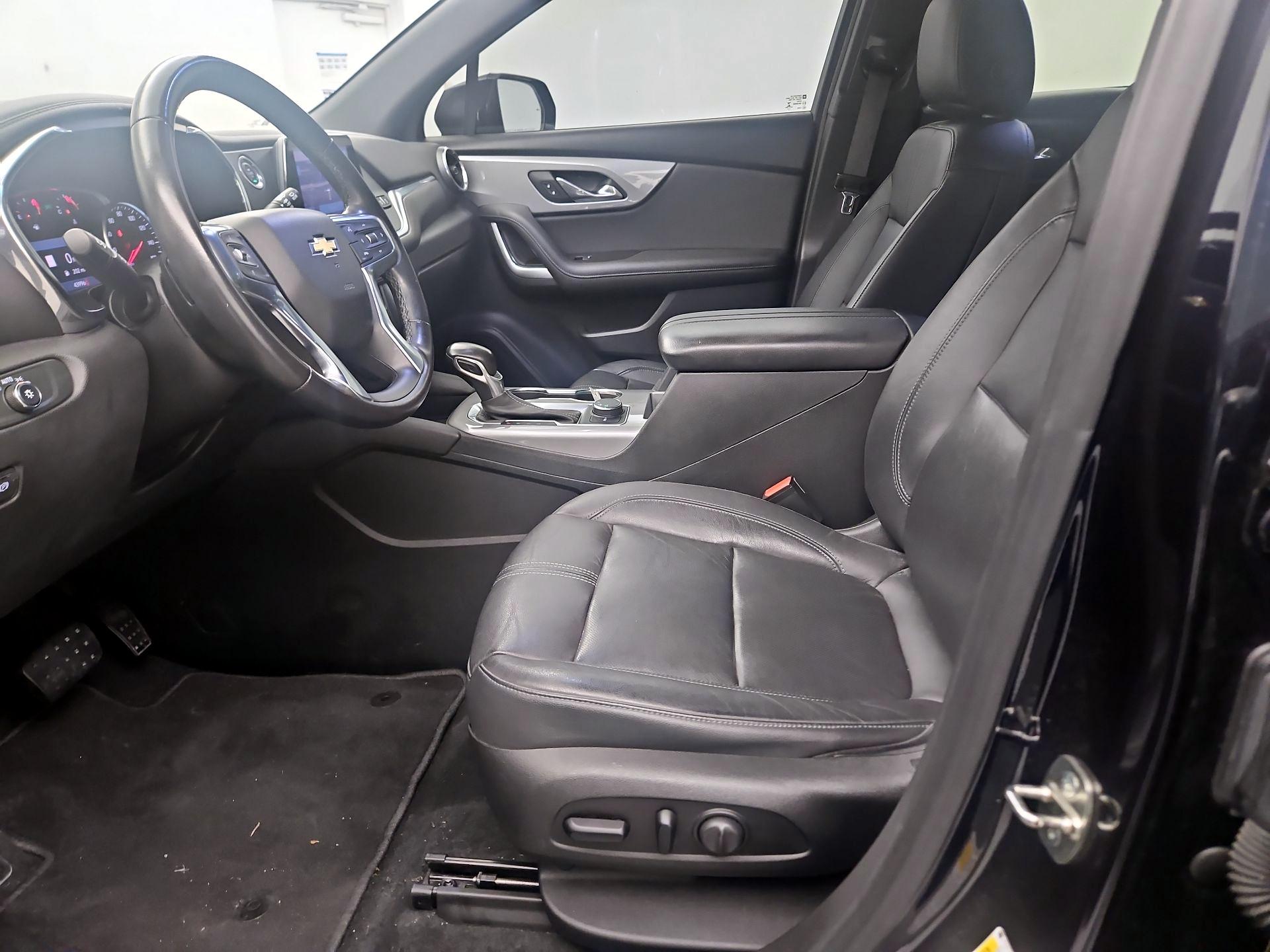 Thumbnail: 2020 Chevrolet Blazer - 11