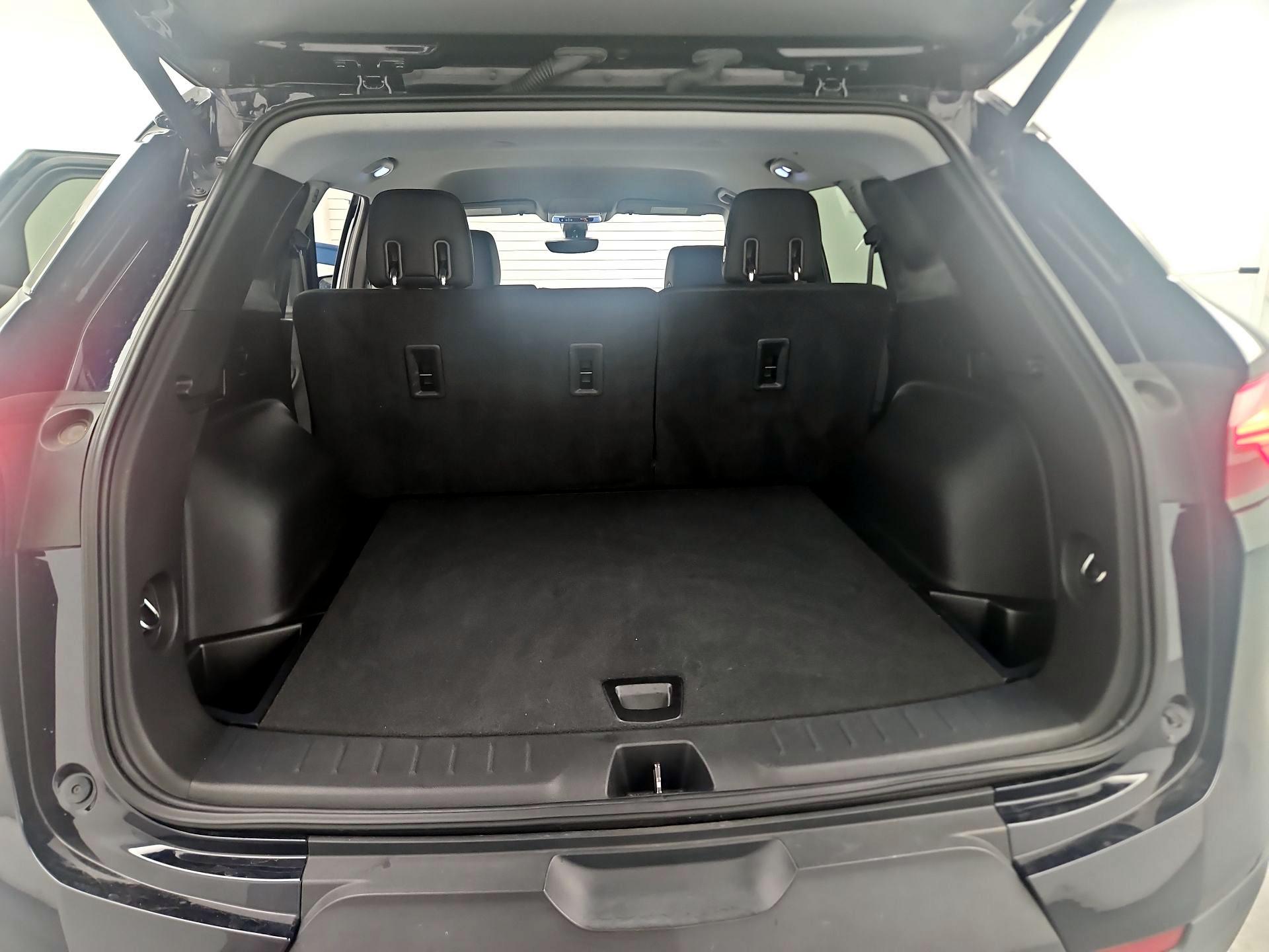 Thumbnail: 2020 Chevrolet Blazer - 20