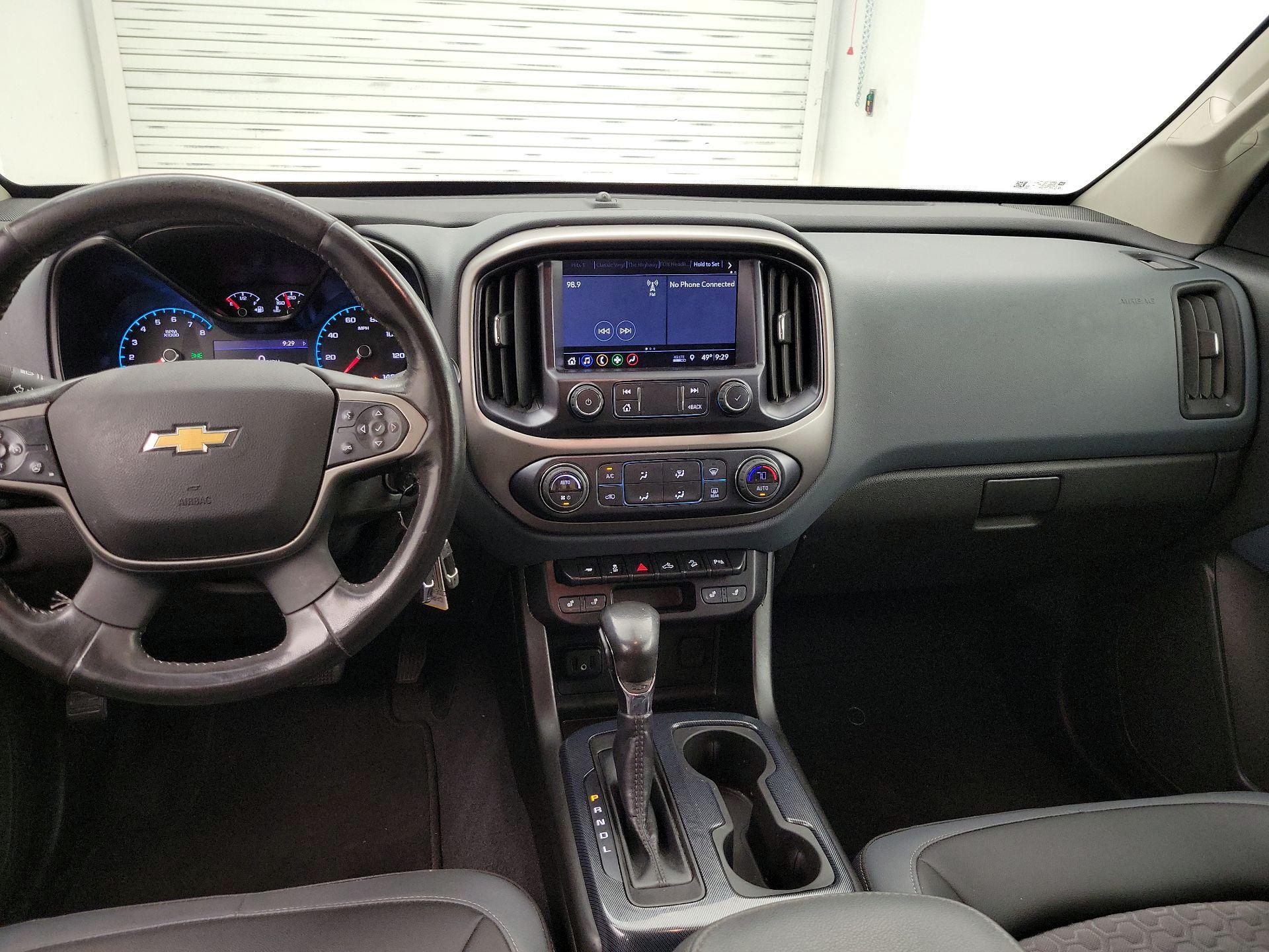 Thumbnail: 2022 Chevrolet Colorado - 9