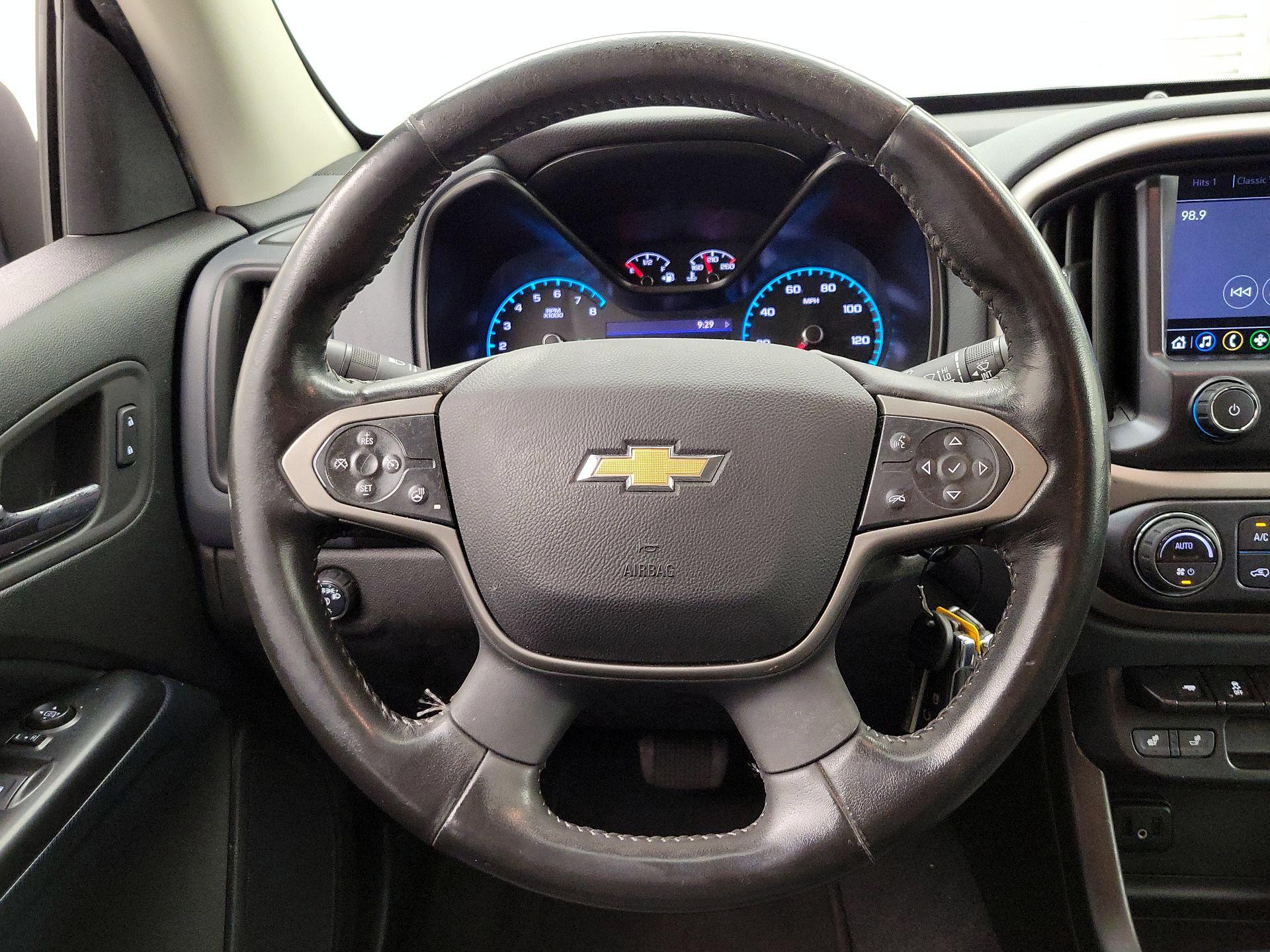 Thumbnail: 2022 Chevrolet Colorado - 10