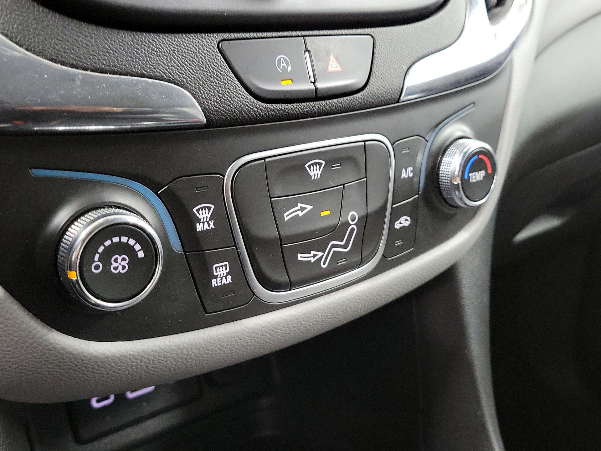 Thumbnail: 2023 Chevrolet Equinox - 16