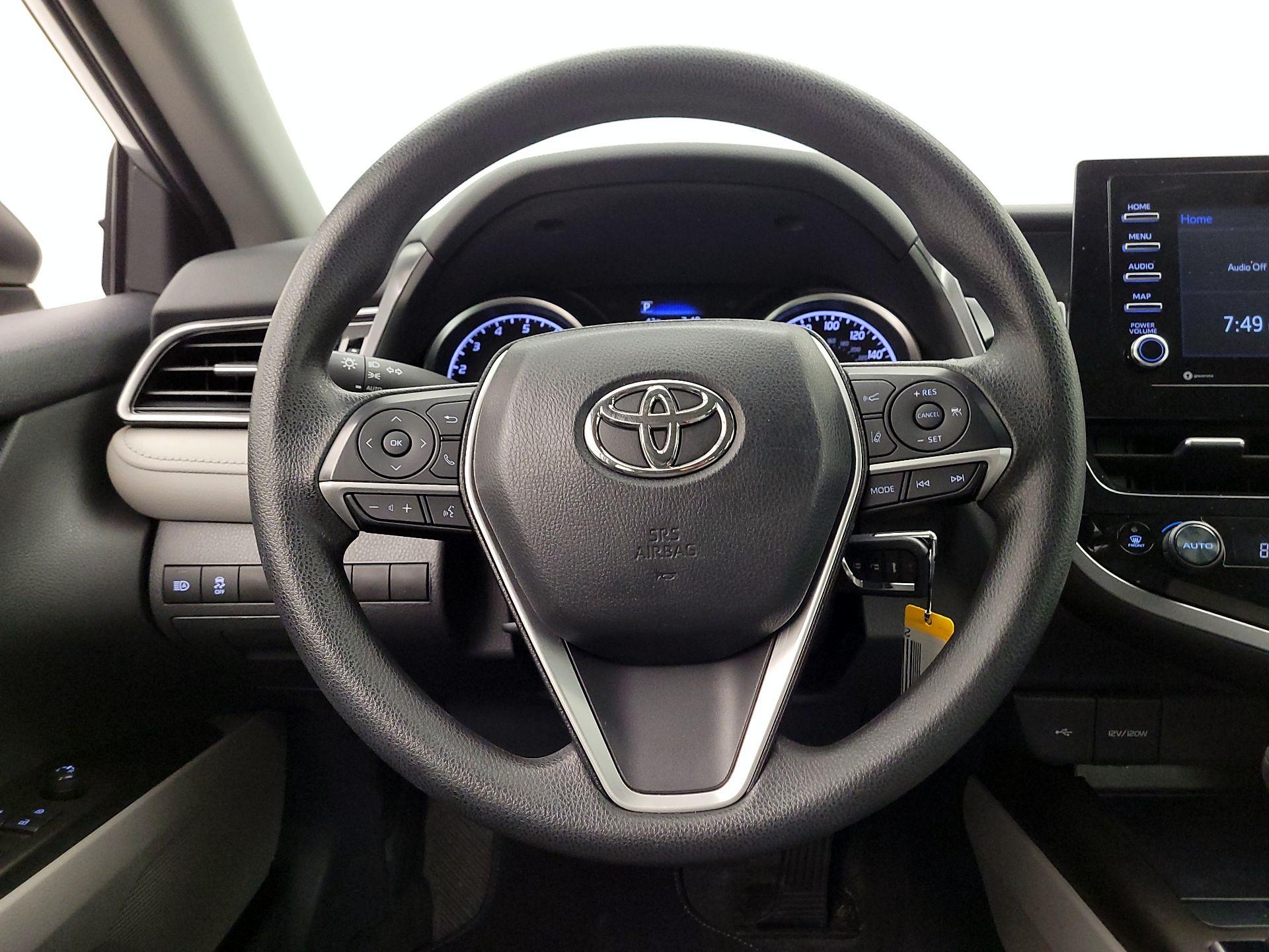 Thumbnail: 2023 Toyota Camry - 10