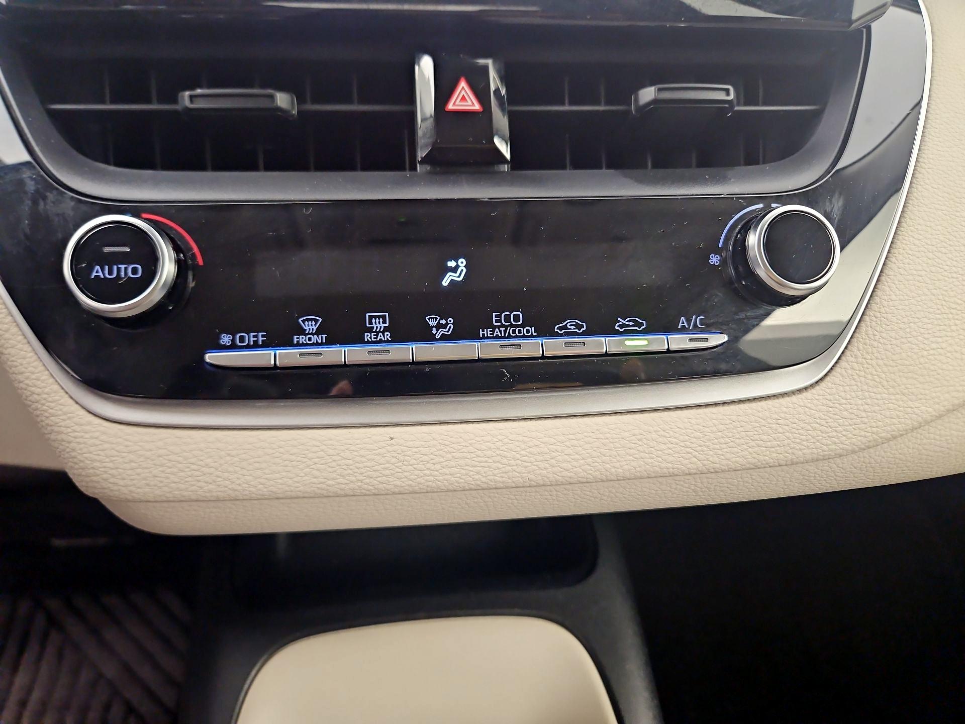 Thumbnail: 2022 Toyota Corolla - 16