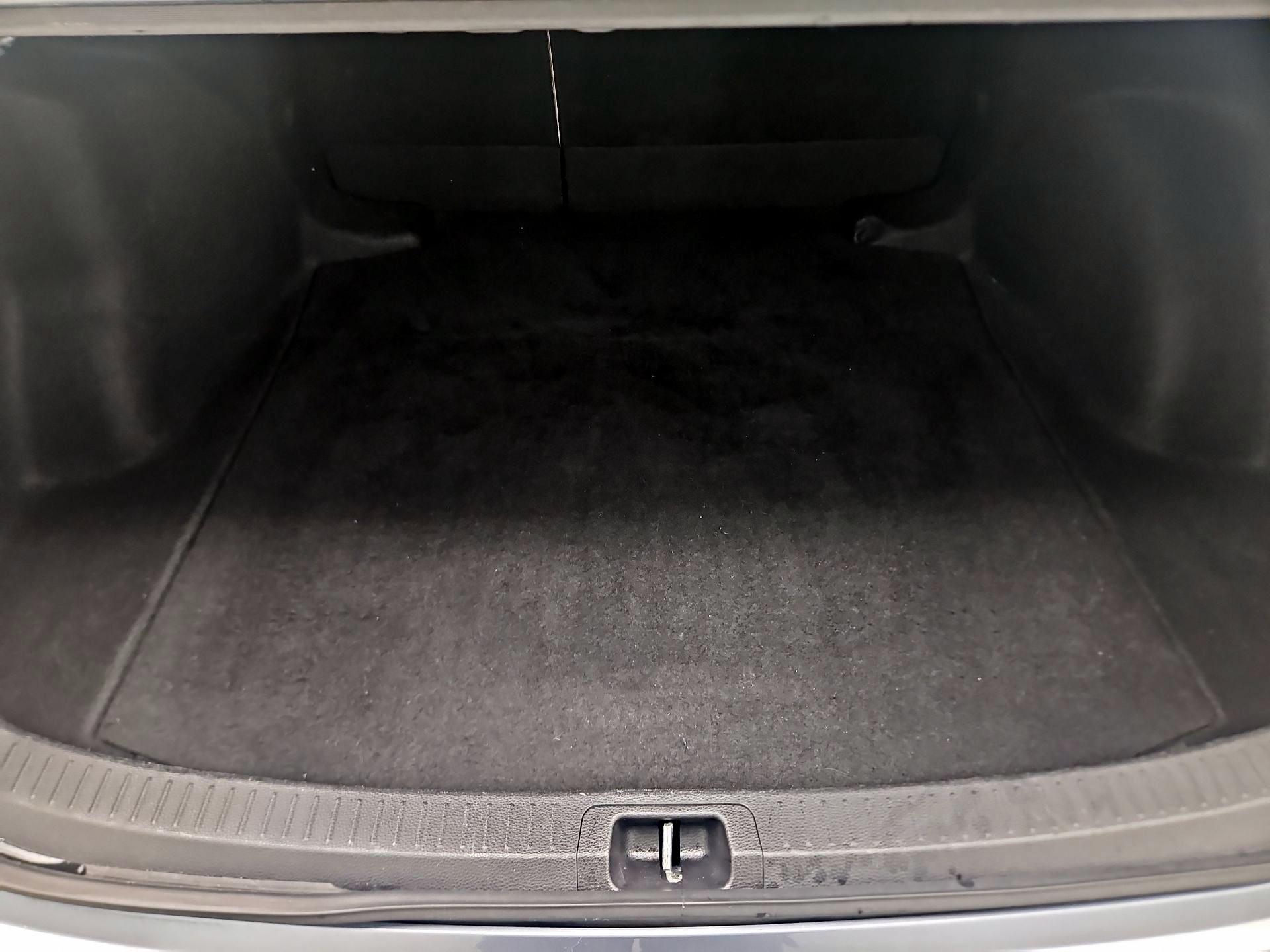 Thumbnail: 2022 Toyota Corolla - 19