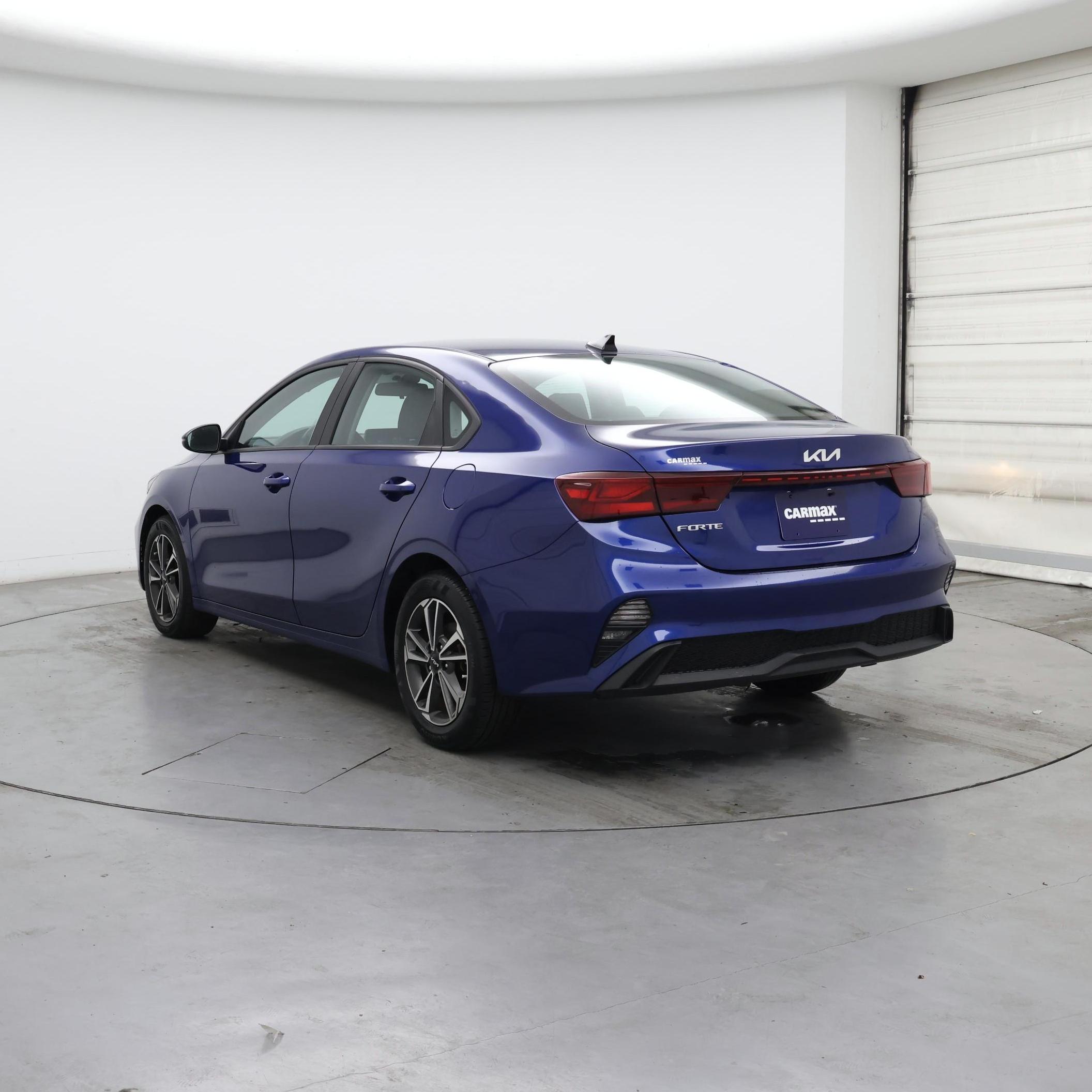 Thumbnail: 2023 Kia Forte - 2