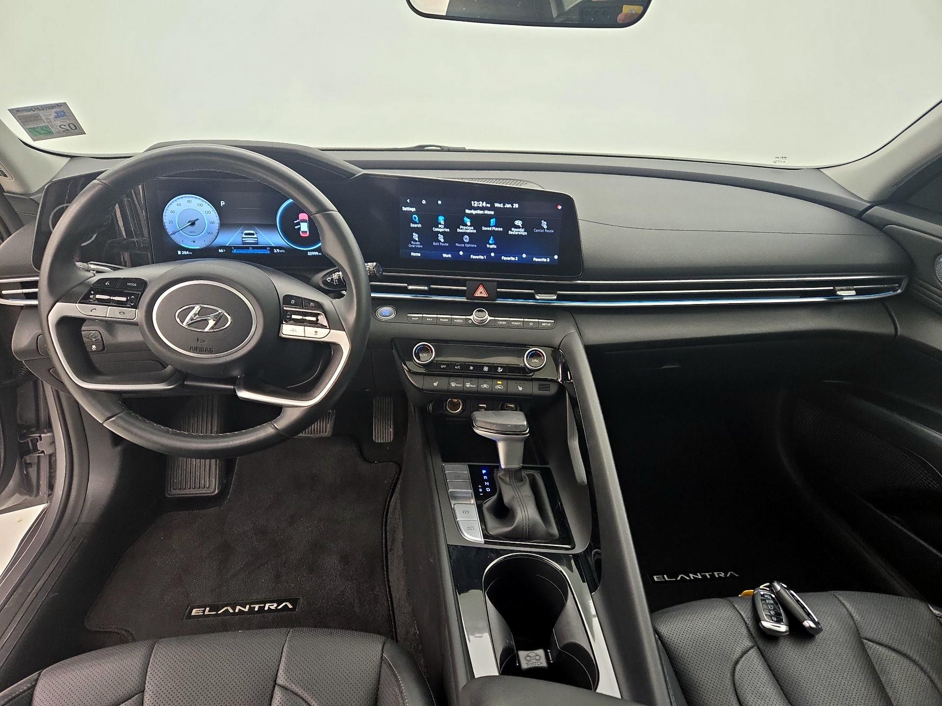 Thumbnail: 2023 Hyundai Elantra - 9