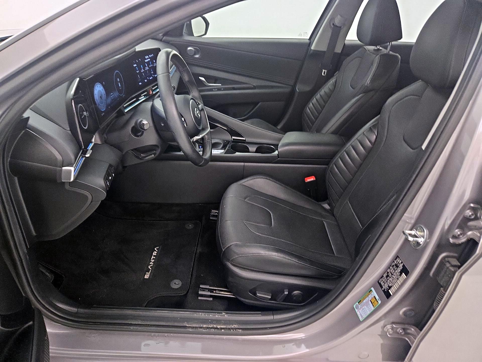 Thumbnail: 2023 Hyundai Elantra - 11