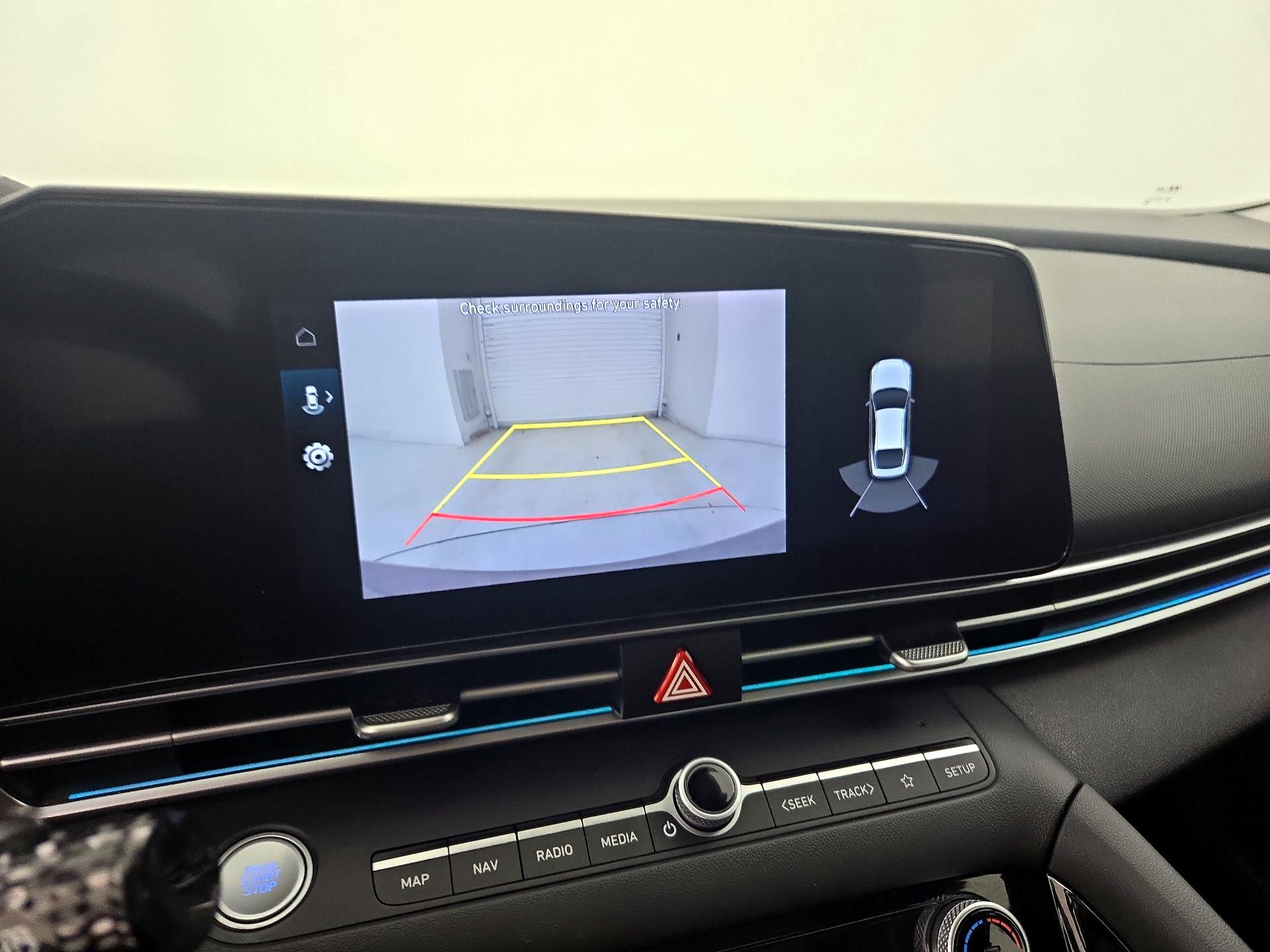 Thumbnail: 2023 Hyundai Elantra - 15