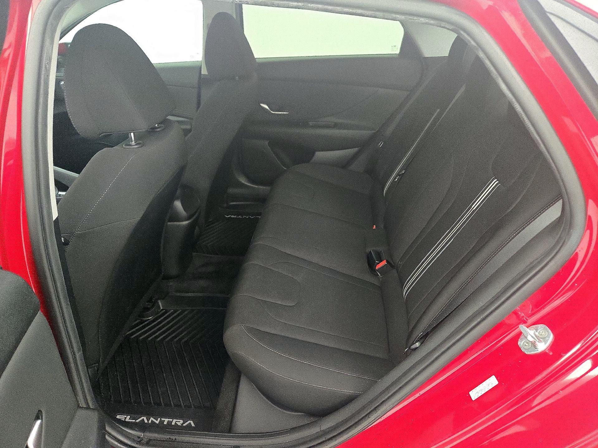 Thumbnail: 2021 Hyundai Elantra - 19