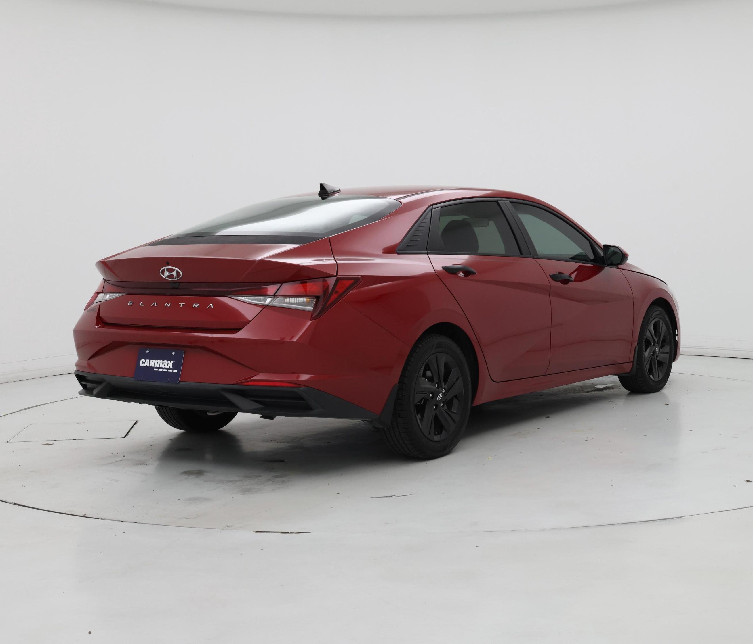 Thumbnail: 2021 Hyundai Elantra - 8